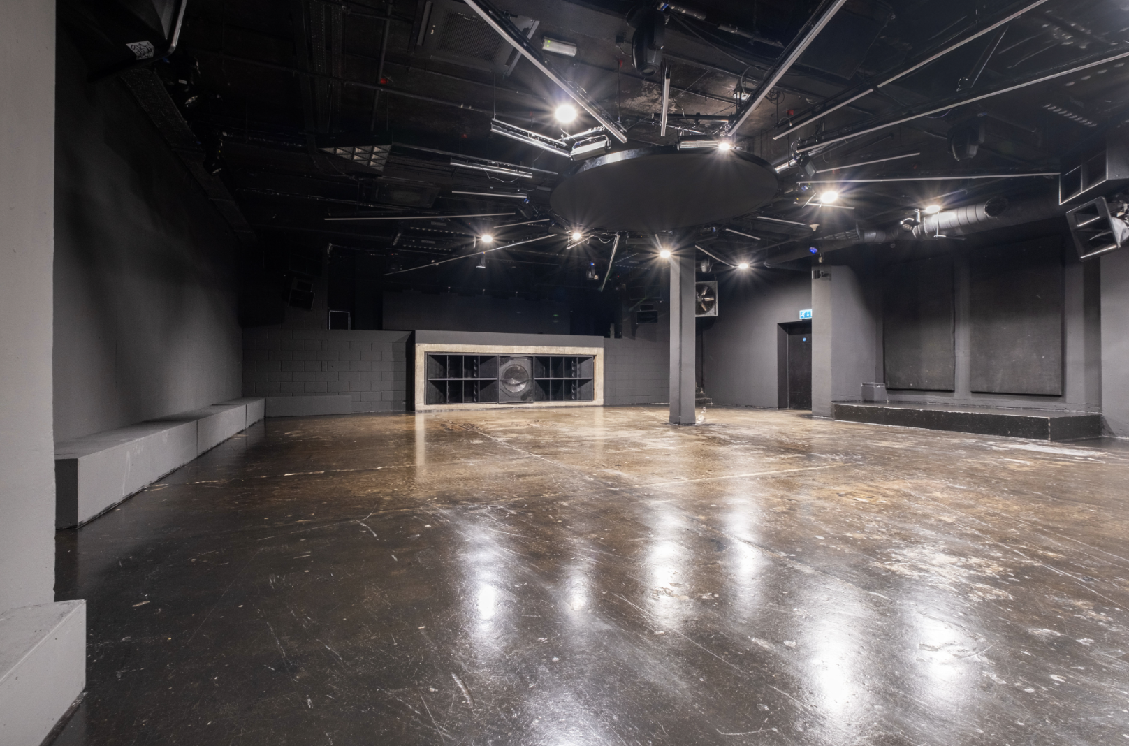 The Black Studio - gh25xid4tng.png