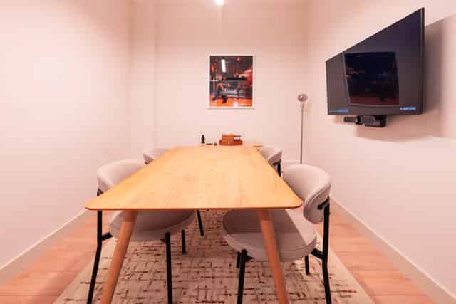 Tyburn Meeting Room (4-person)