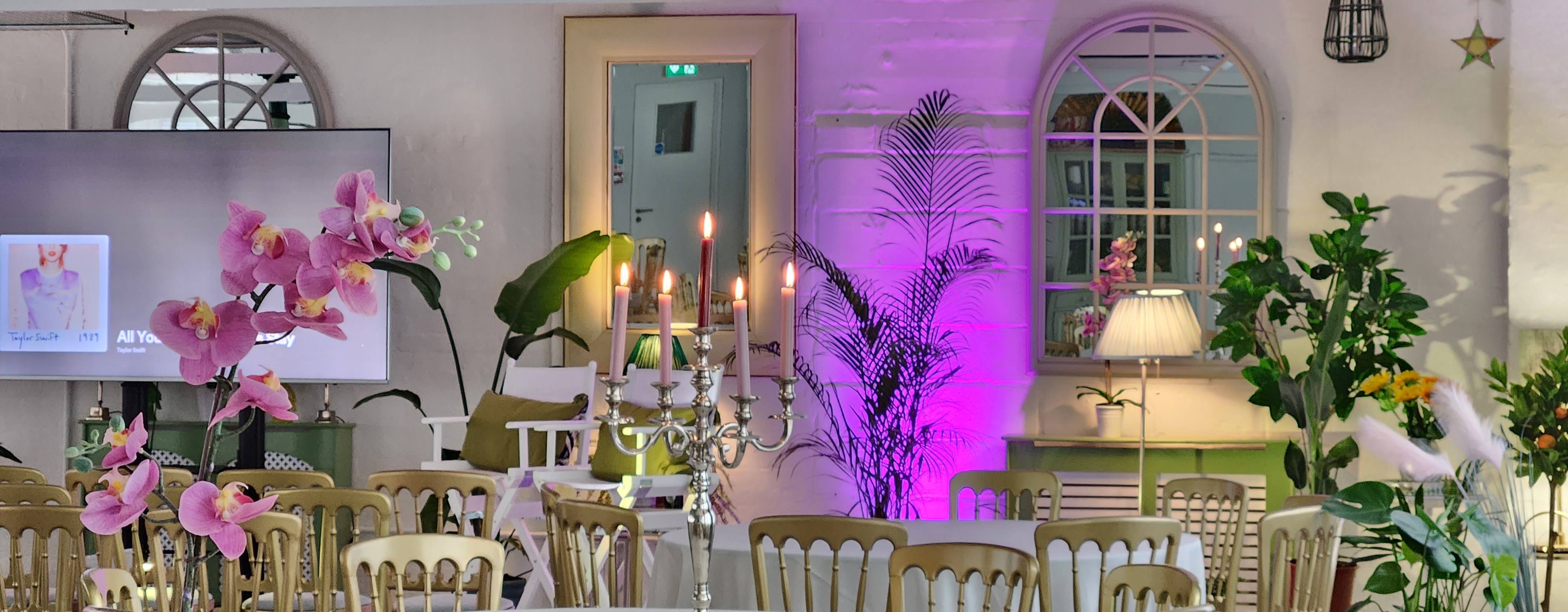 The Palm Room - ldxife51fm5.jpg