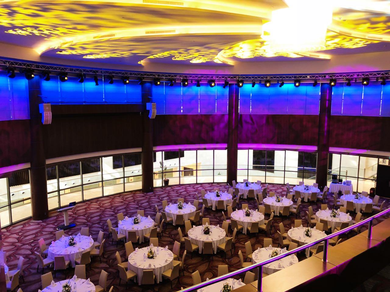 Siwar Hall at Crowne Plaza Riyadh: elegant event space for conferences and celebrations.