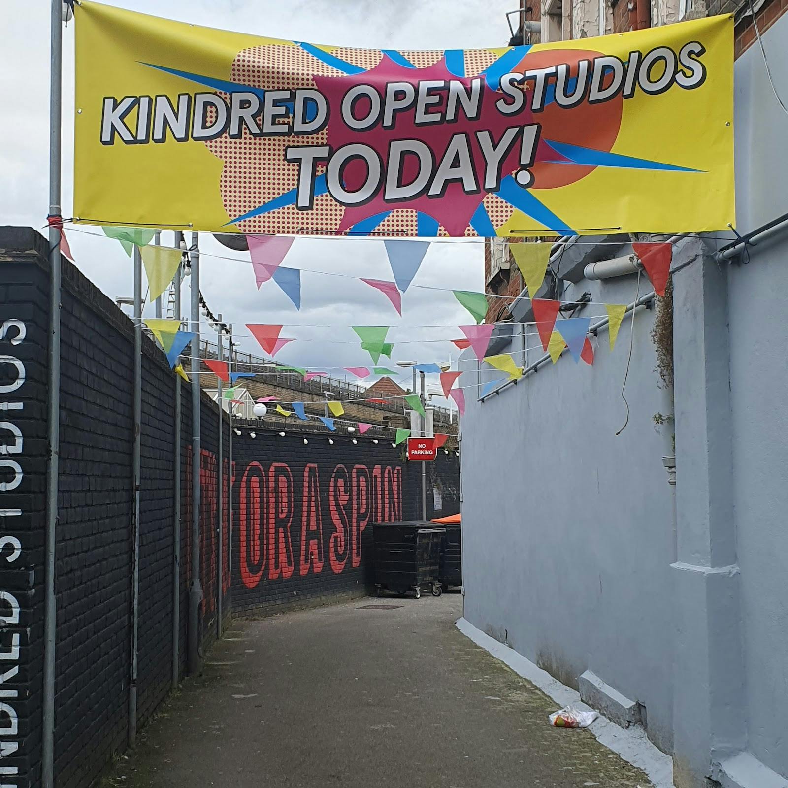 Kindred Studios - >Sharon Marshall</a>