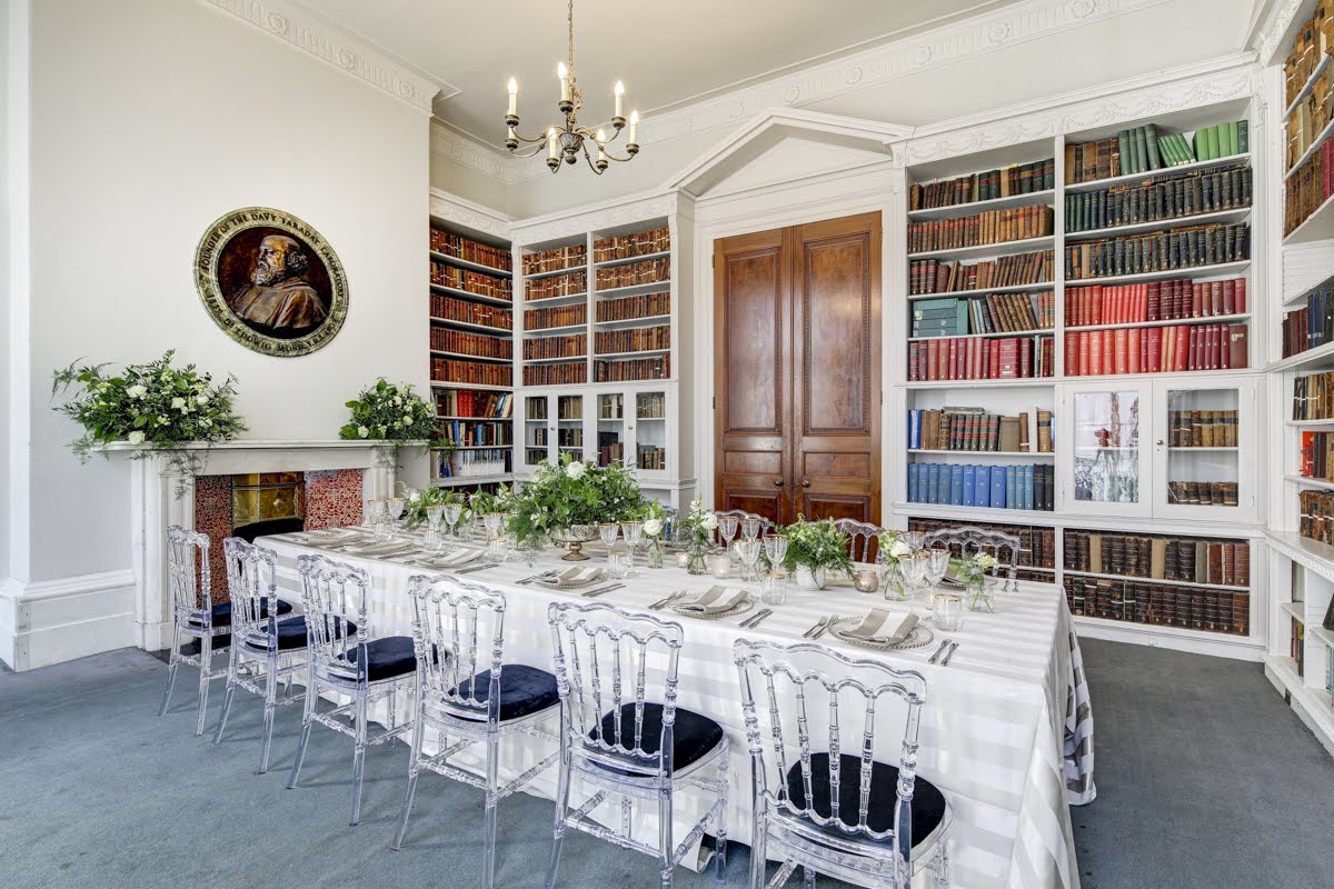 The Writing Room - 50bw0sdr22j.jpg