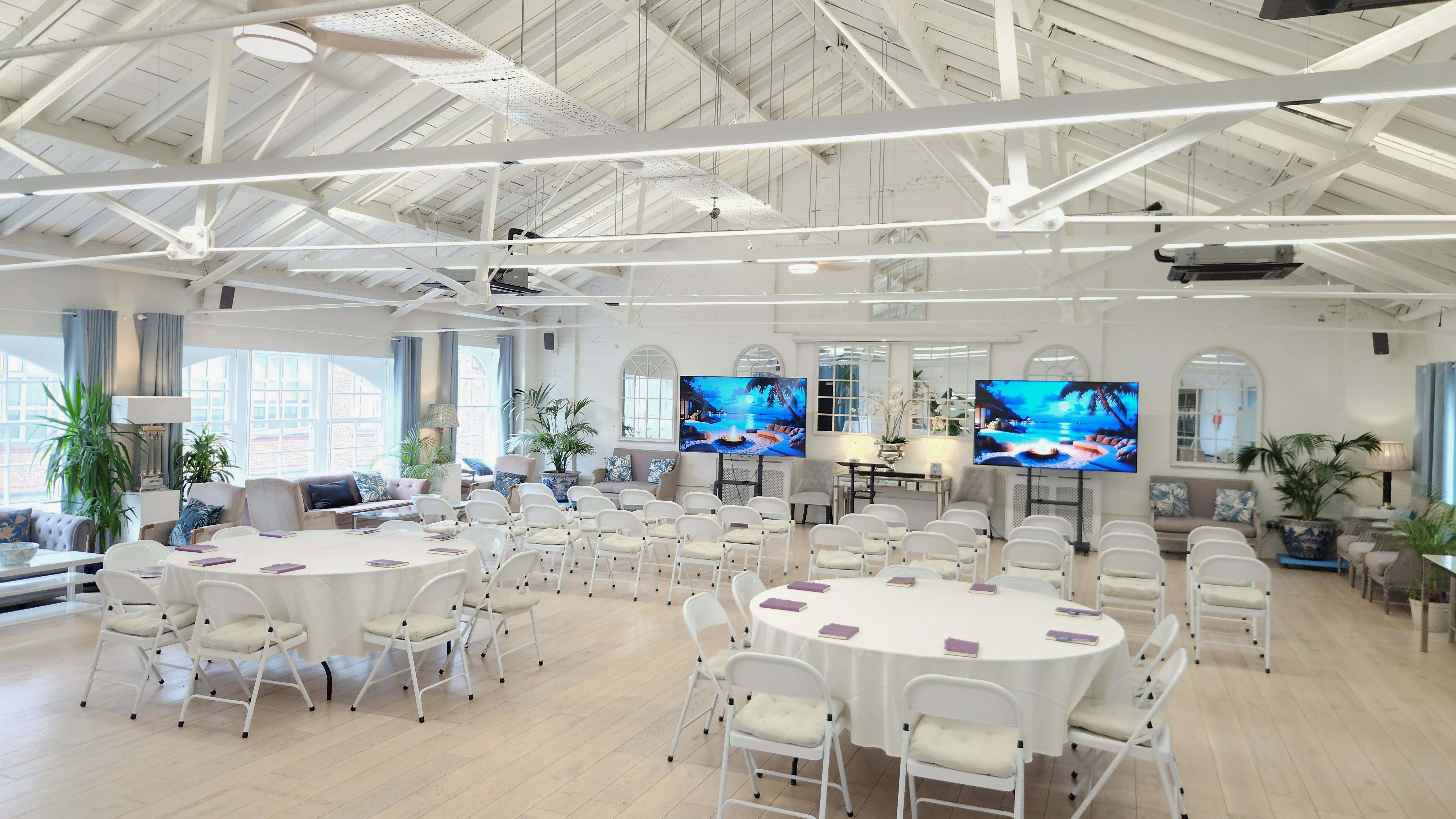 Lumiere Underwood - image 6