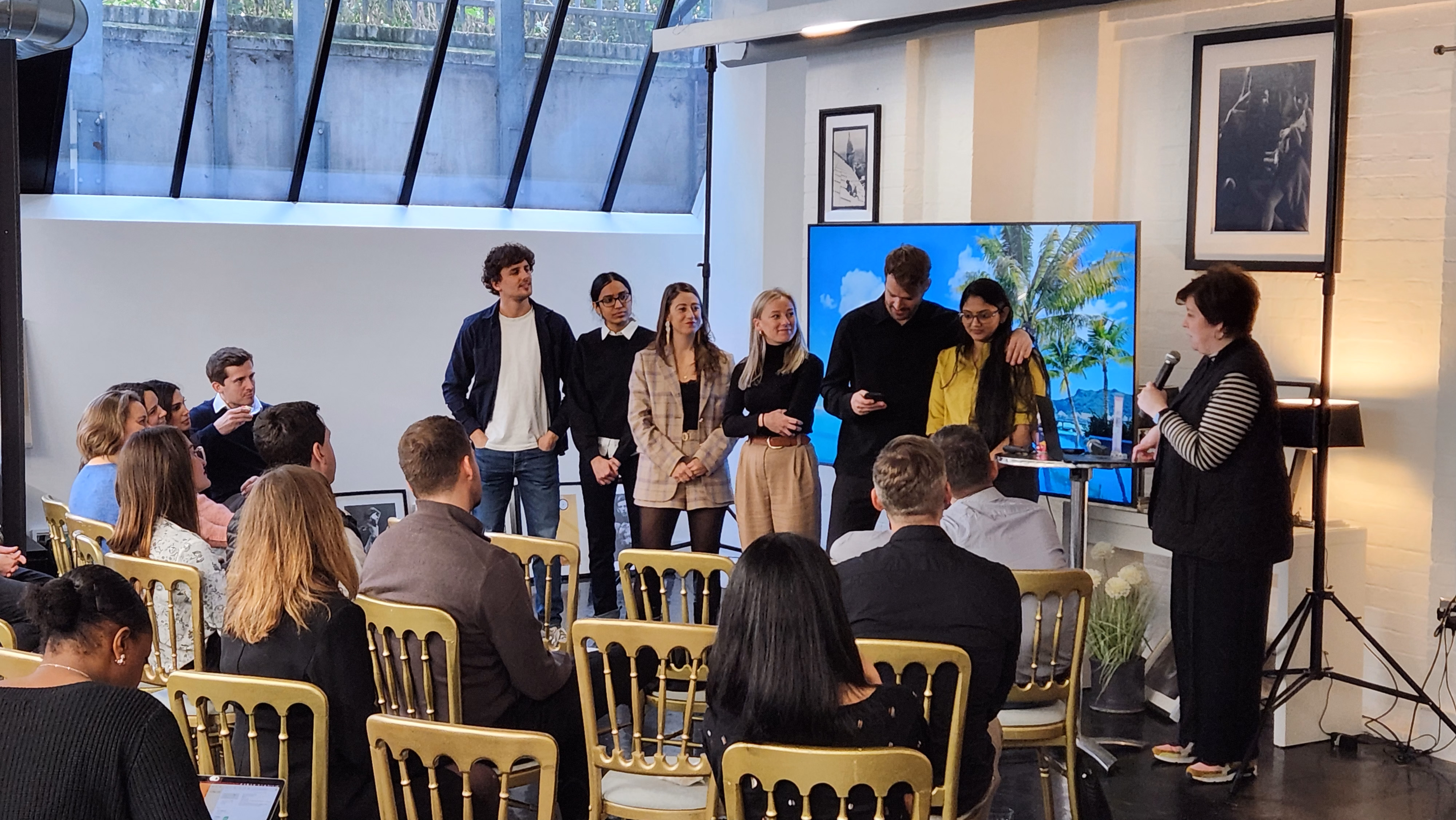 Modern meeting in Lumiere Underwood's Palm Room; ideal for collaboration and networking.