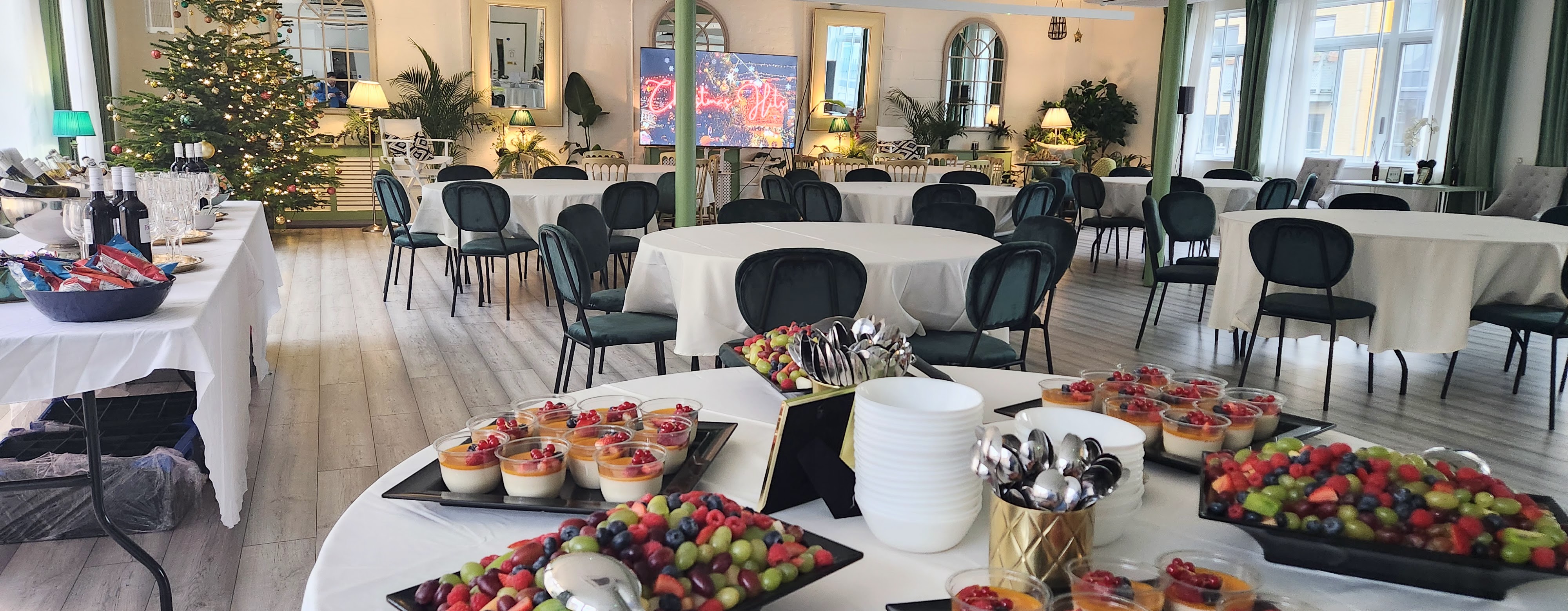 The Palm Room and Studio at Lumiere Underwood event space, modern interior design.