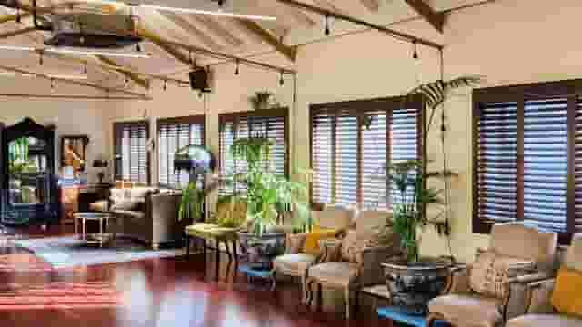 New Victorian Loft and Galeria