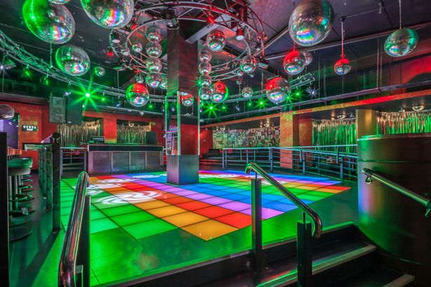 new disco-themed nightclub Vinyl ...