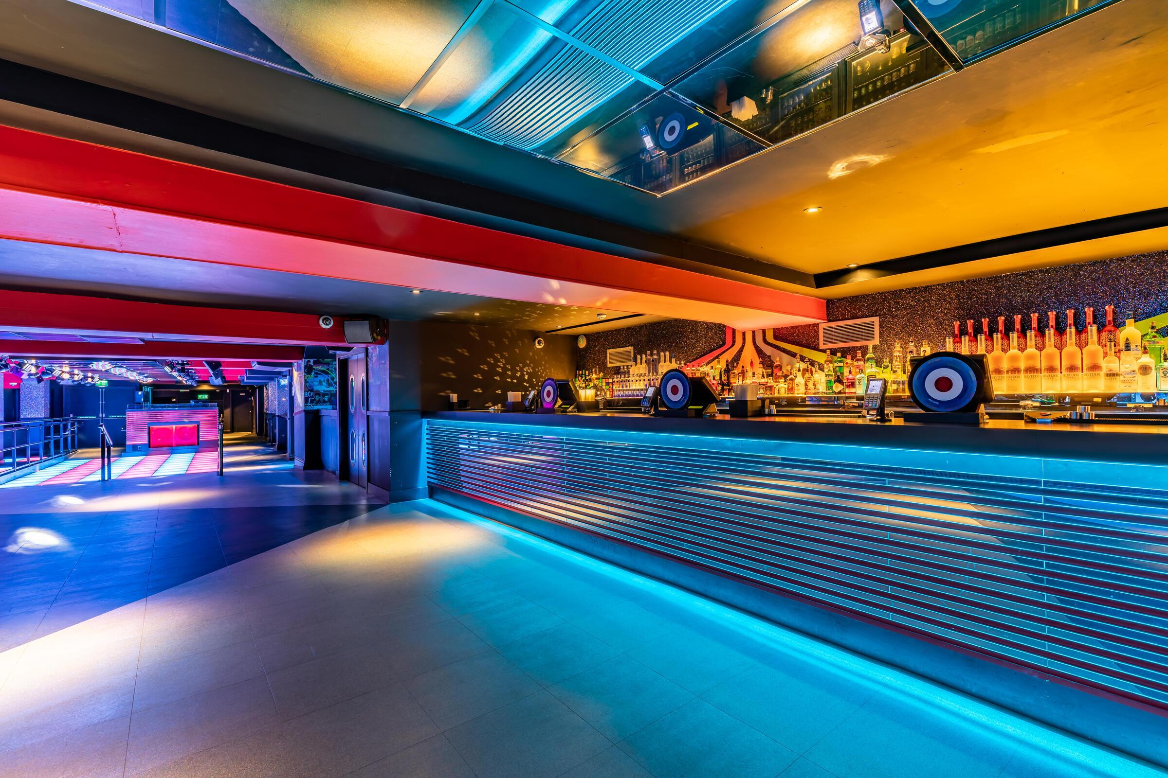 Hire Vinyl Cambridge | Vinyl Full Venue ...