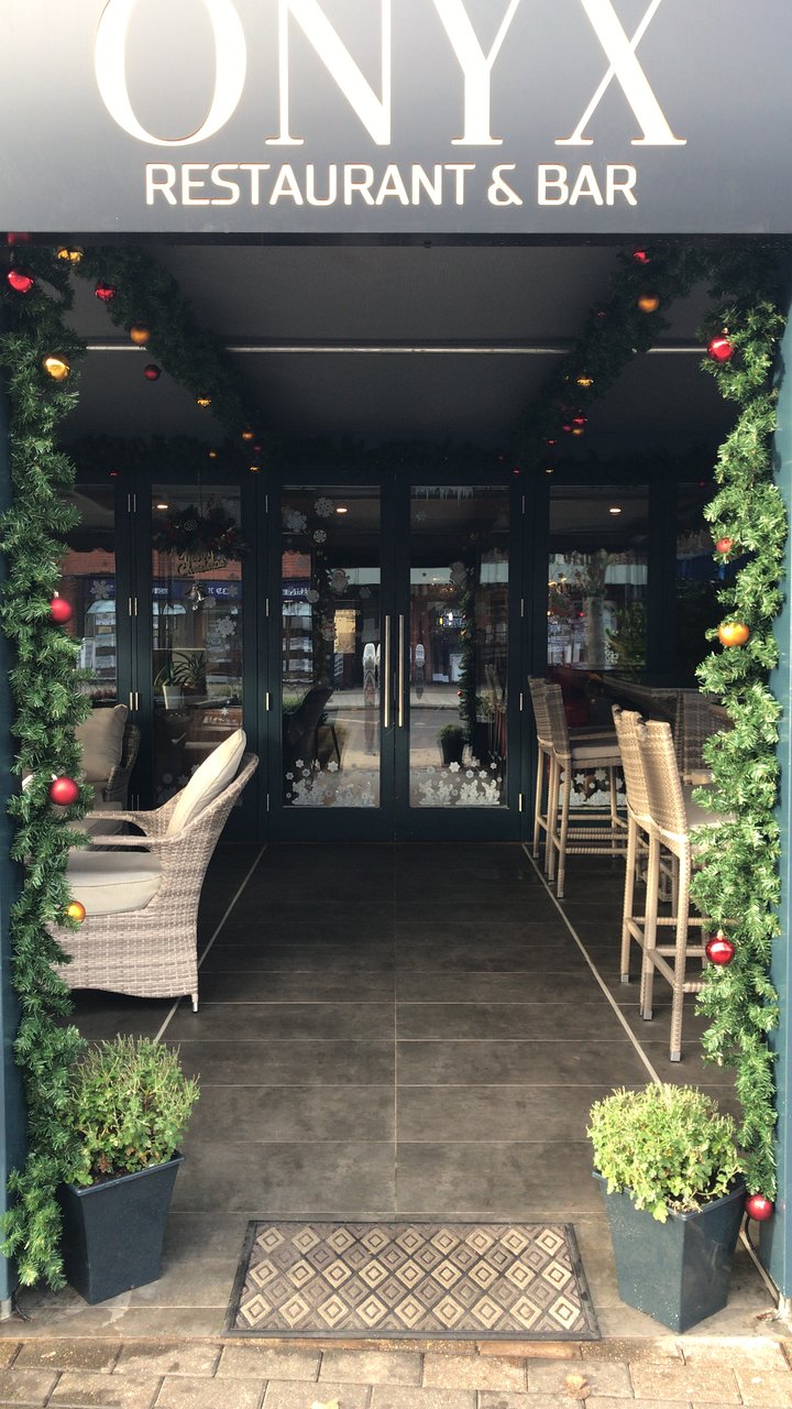 Onyx Restaurant at Hornchurch - Picture ...