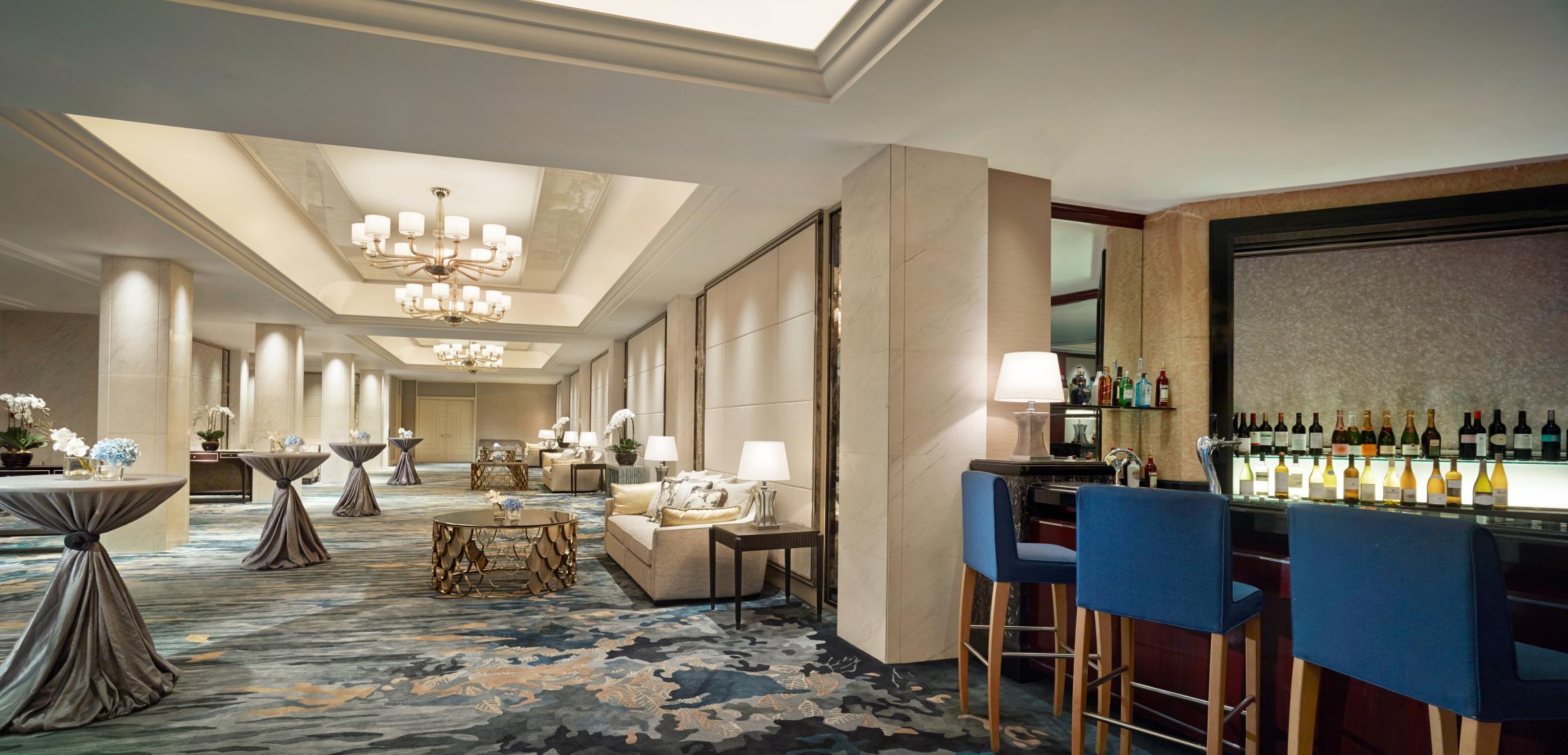 Elegant Ballroom in Shangri-La Singapore, perfect for networking and social events.