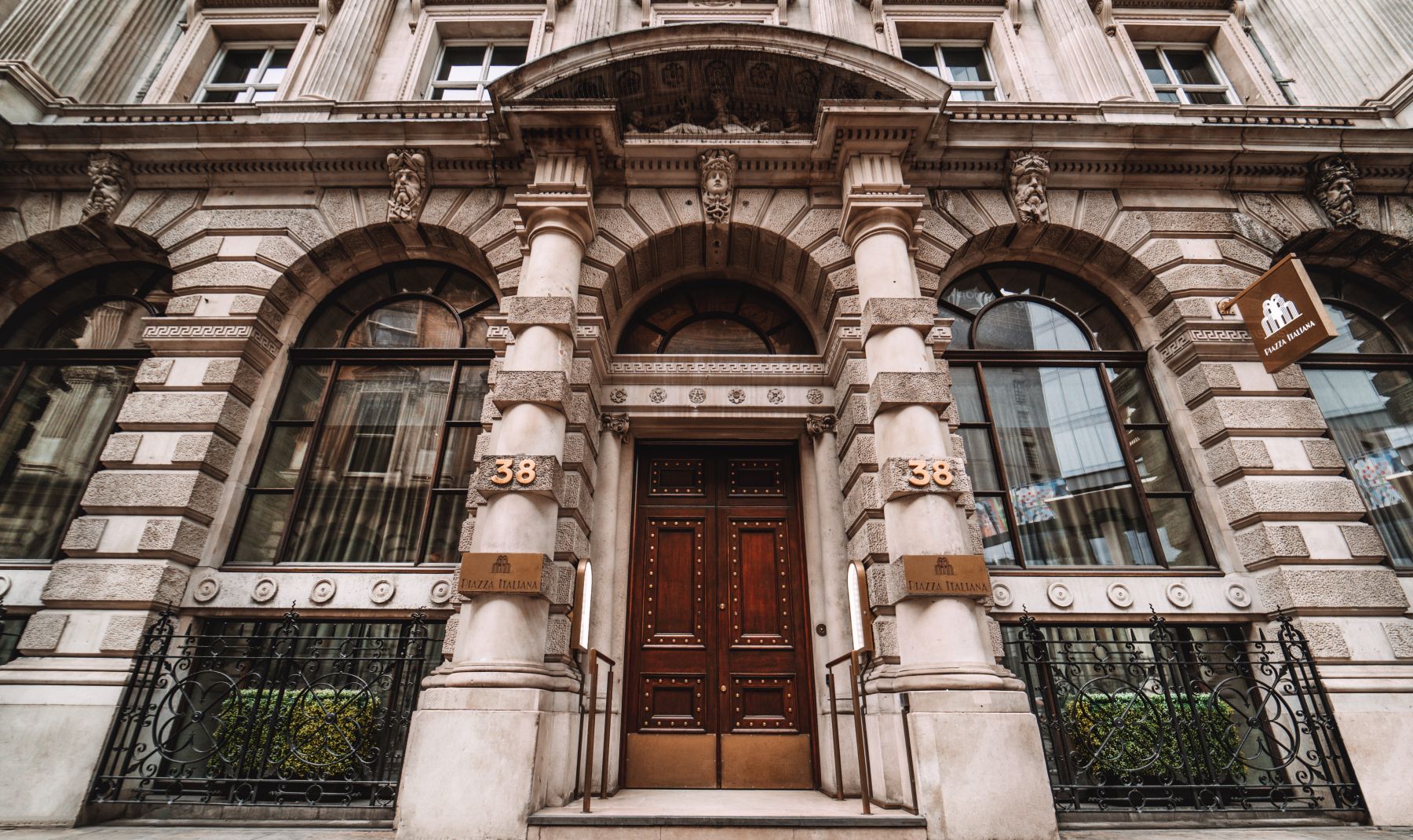 Contact Us - Piazza Italiana