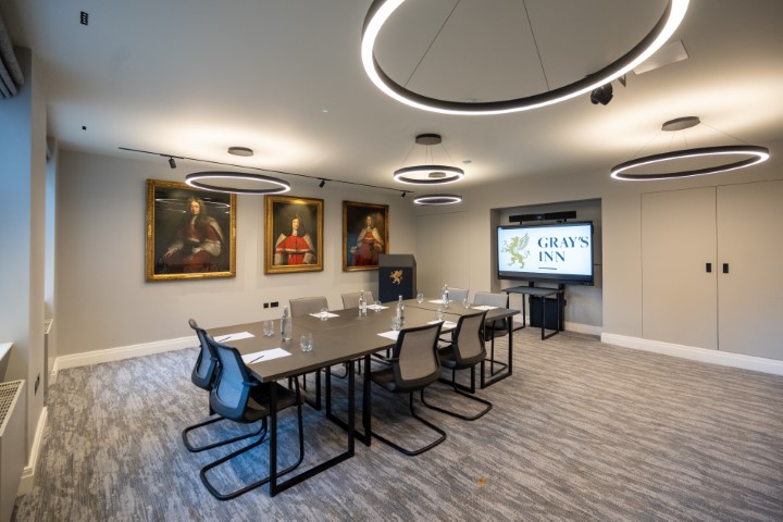 Modern meeting room at The Holt, featuring ergonomic chairs and ideal for professional gatherings.