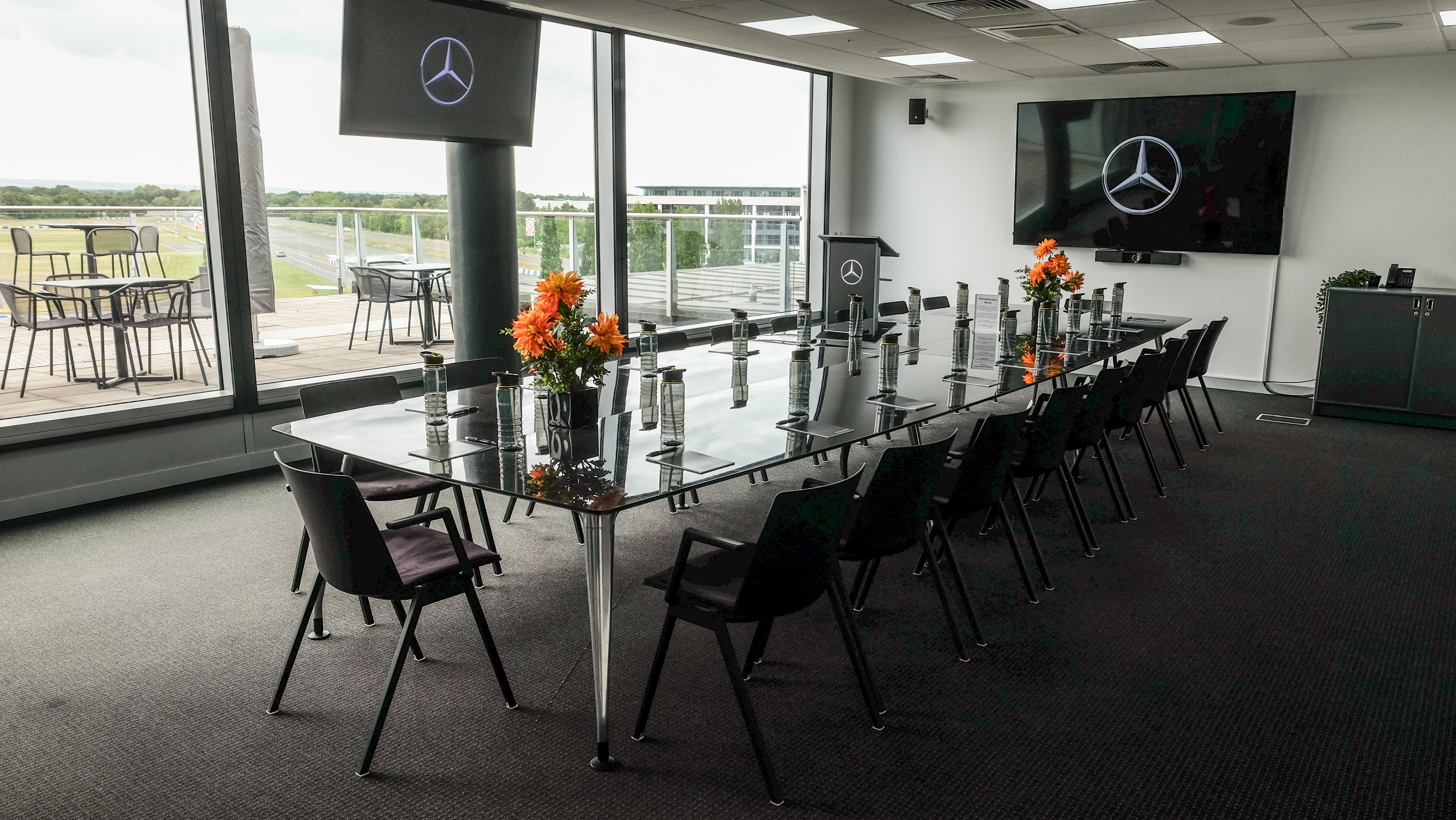 AMG Suite - 4su3ggubukf.jpg