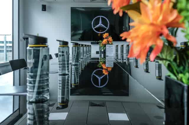 Mercedes-Benz World