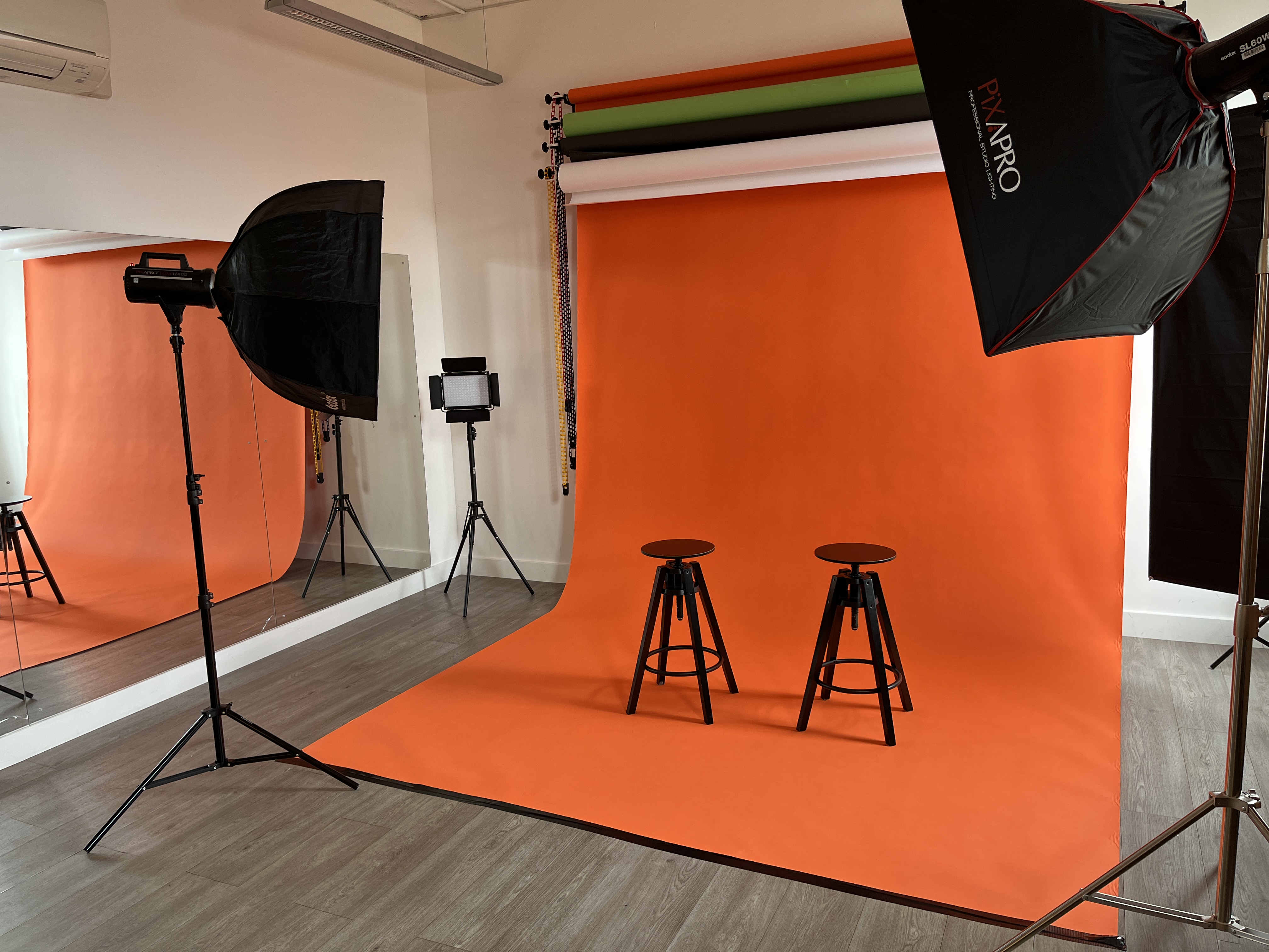 Creators House - Photography Studio  - gkcbqqavuwc.JPG