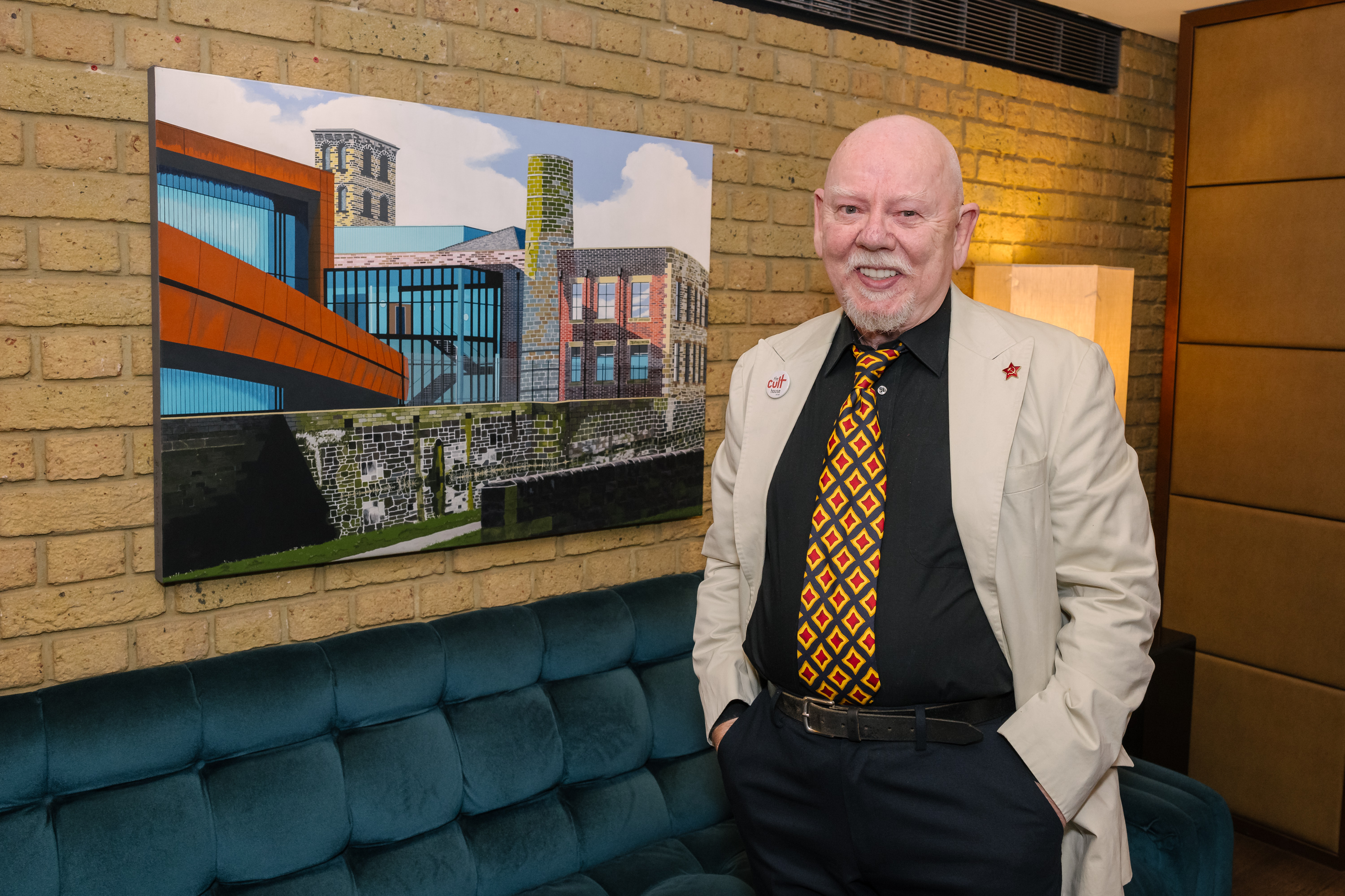 The Hari Bar - 0f1pdtiwci0.jpg