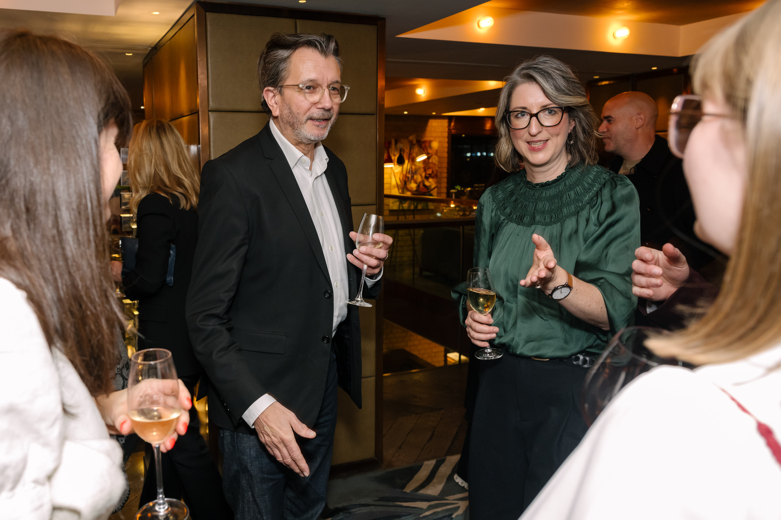 The Hari Bar - wwr5ne5ujud.jpg