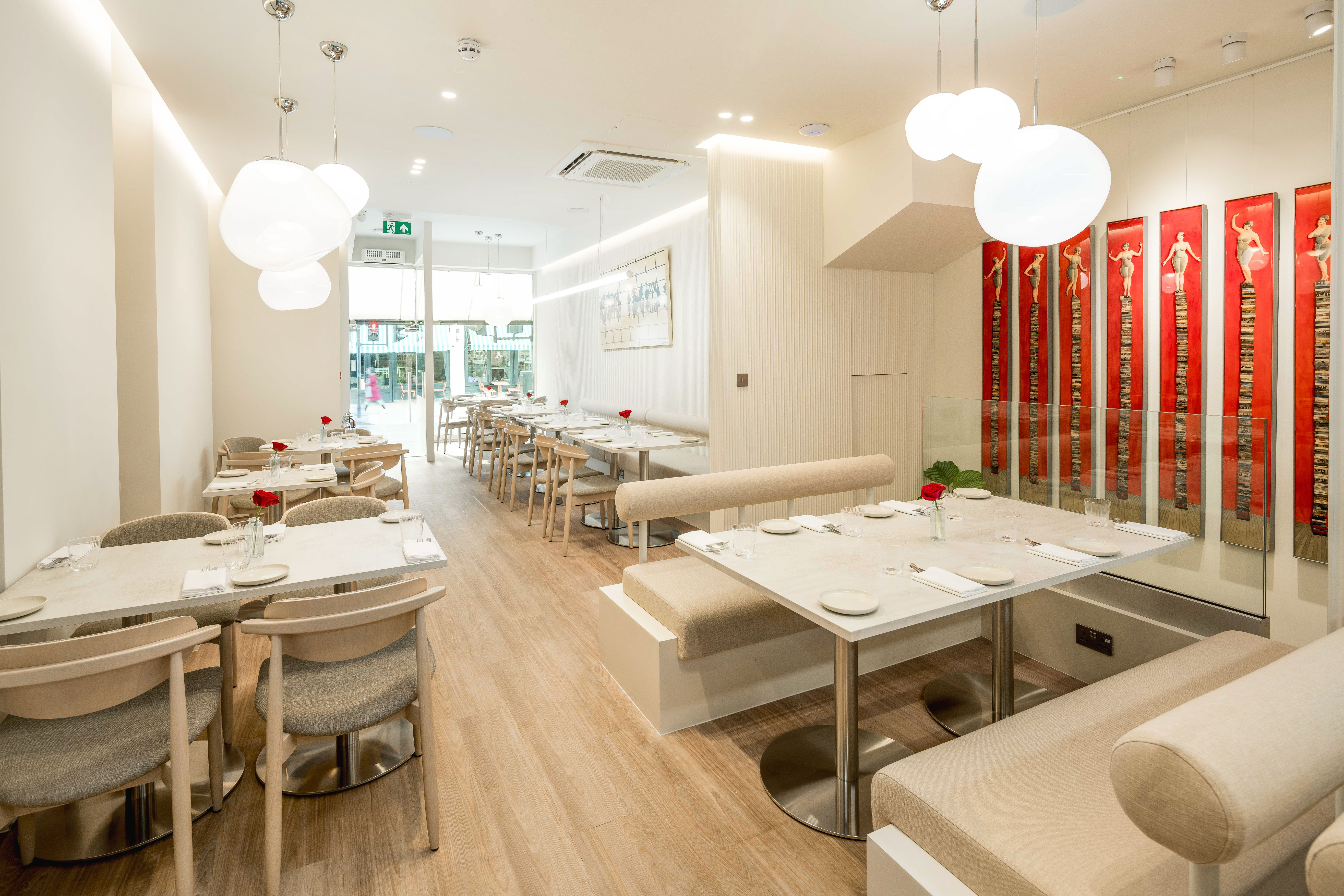 Restaurant - rbn2psdvlgh.jpg