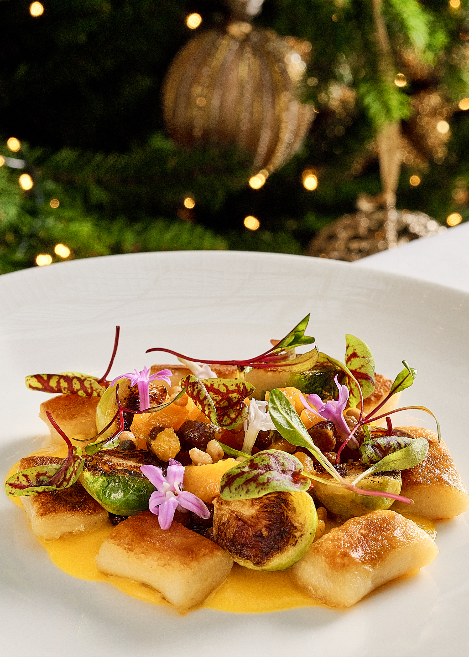 Elegant plated dish in Grand Ballroom, The Landmark London for upscale events.