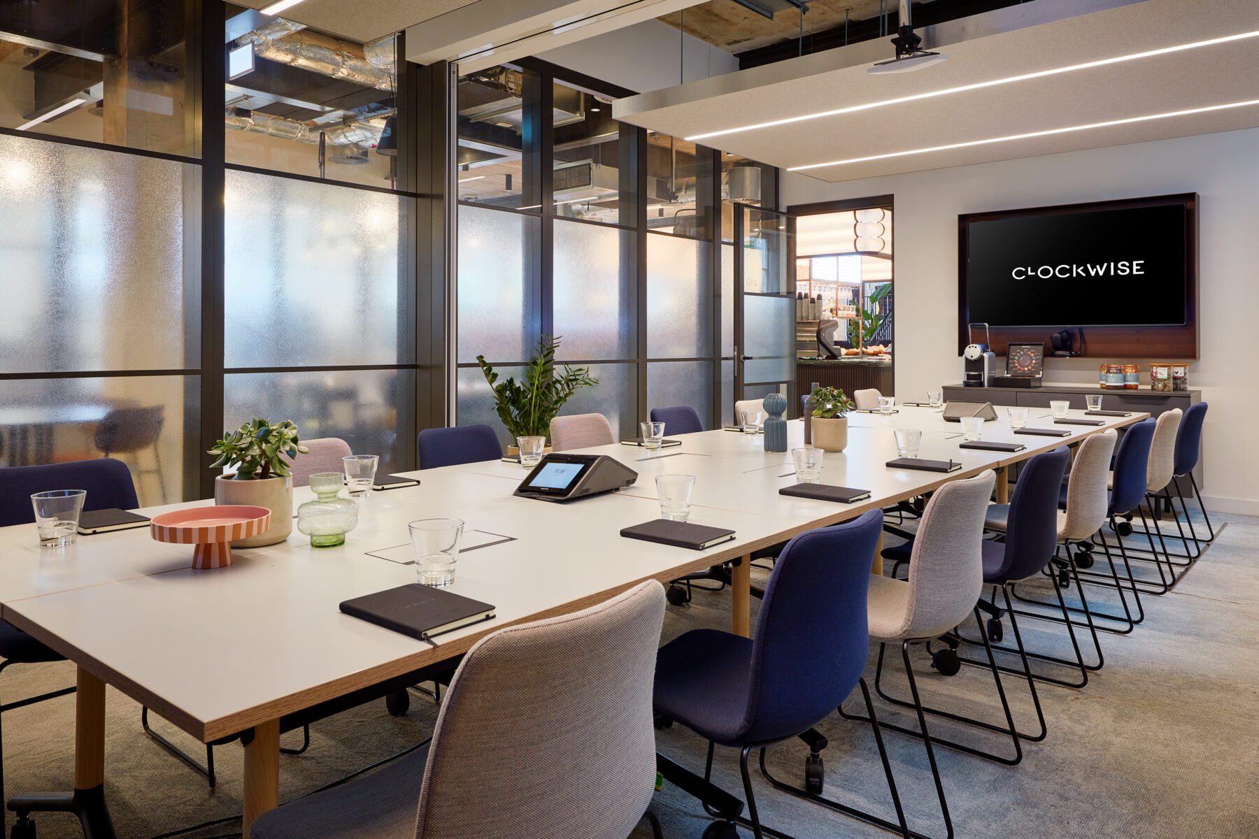 Clockwise Bristol - image 1