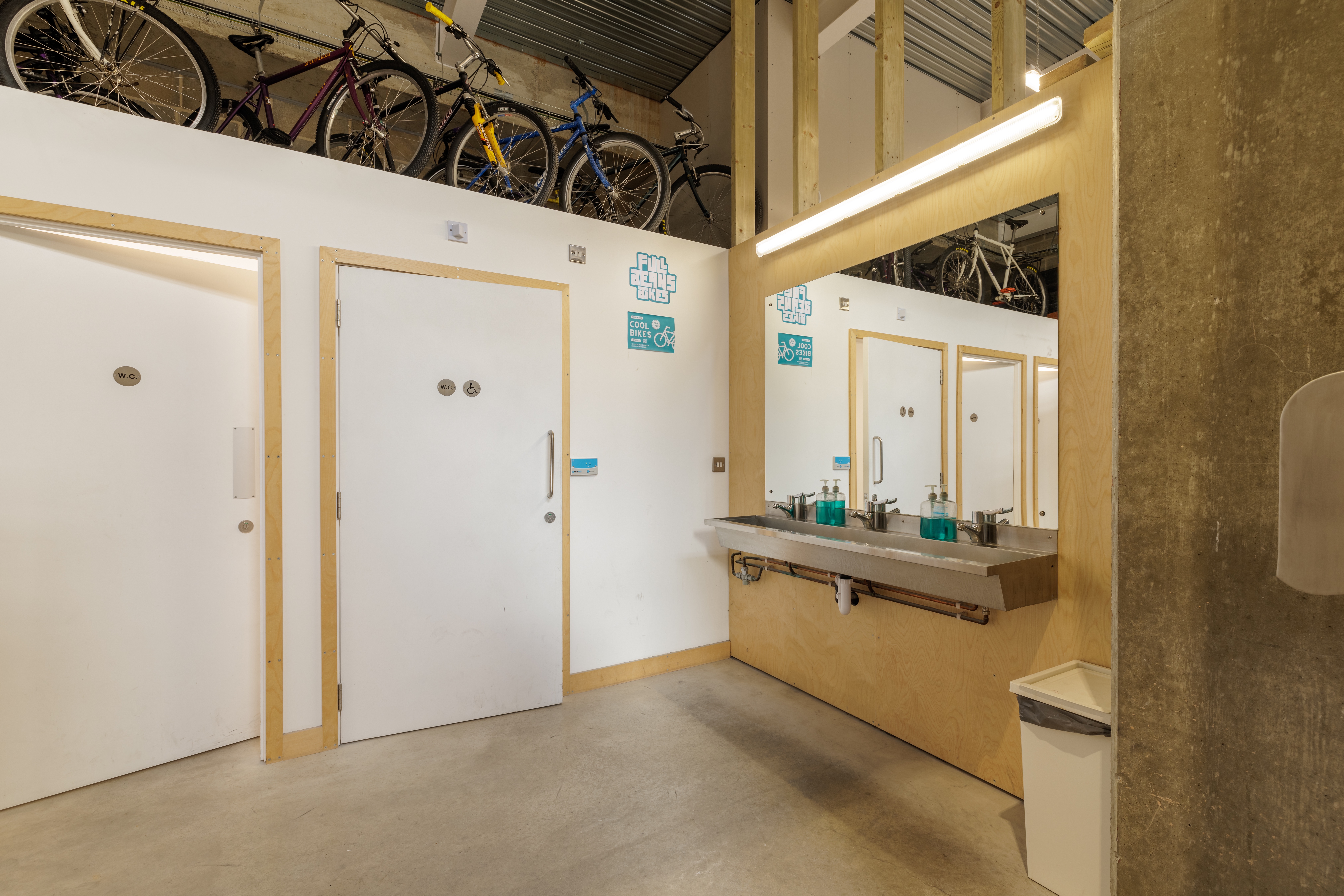 Whole venue - acmax4asnjw.jpg