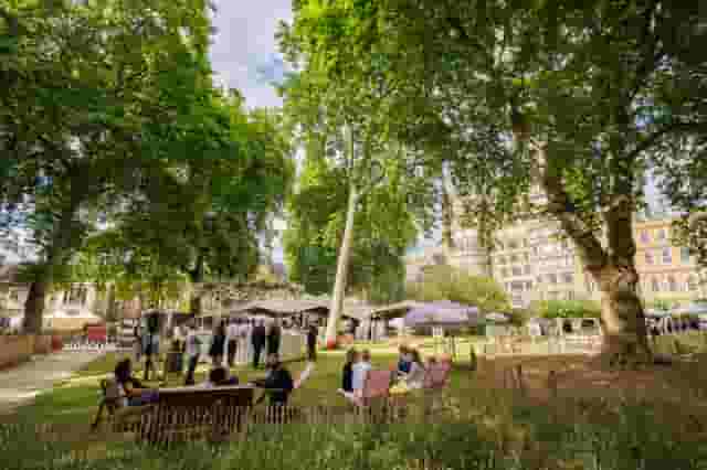 Charterhouse Square