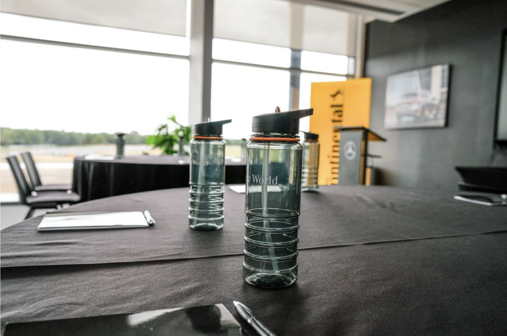 Continental Suite - xzaxpeompcf.png