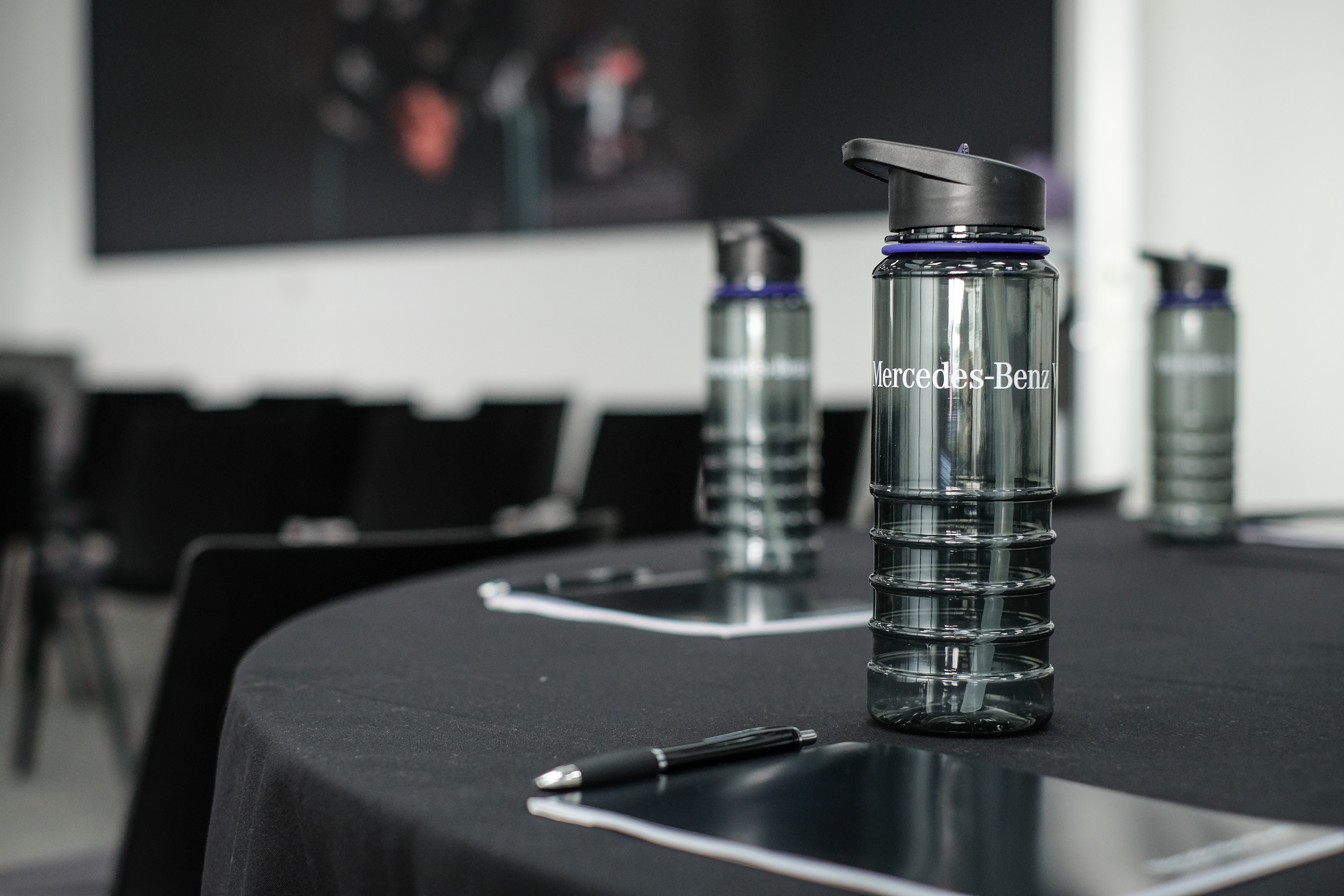 Hamilton & Russell Suite - c0rlz2jgajt.jpg