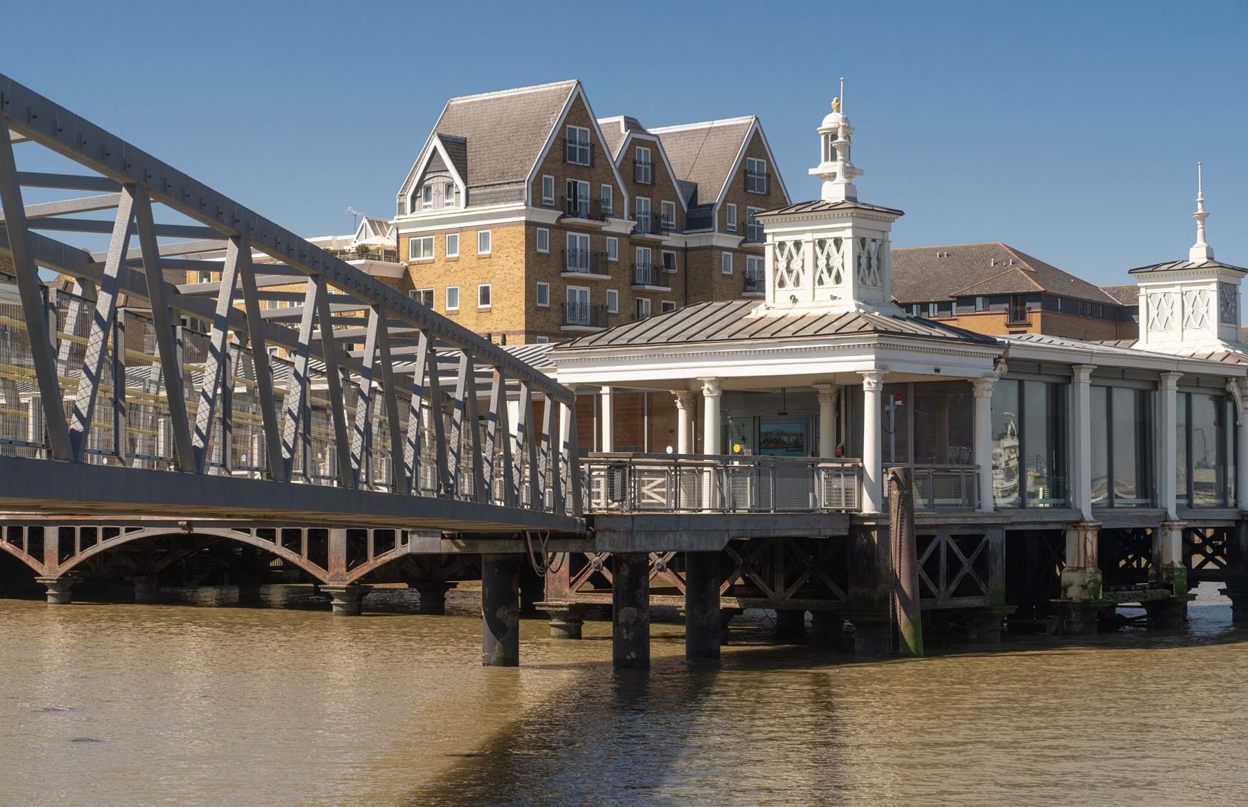 Gravesend Town Pier waterfront venue for networking and corporate off-site events.