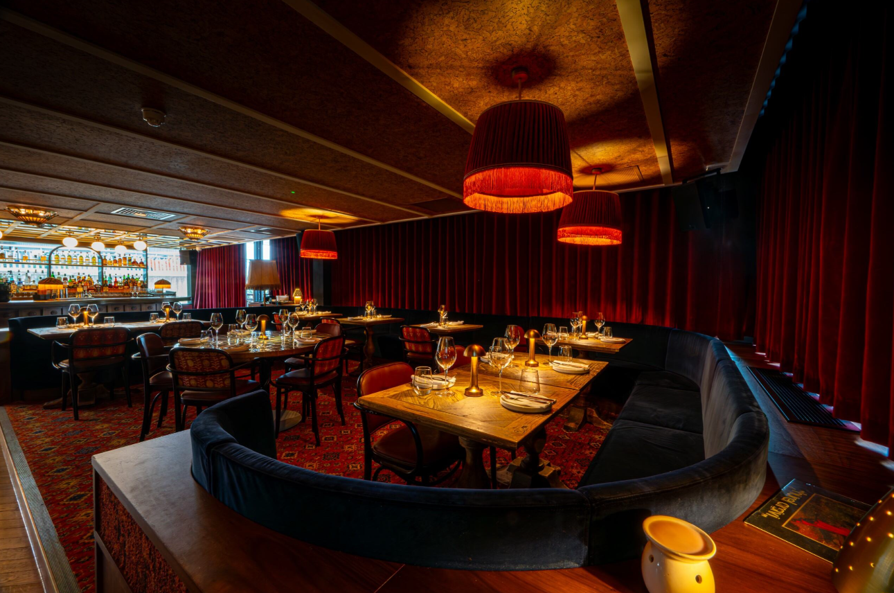 Restaurant - 1pzebz5apxb.png