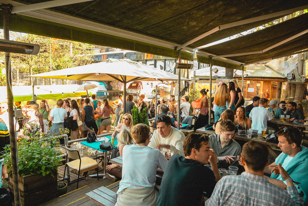 Cultural Venue in Hackney Wick - y3m15eb5cmm.jpg