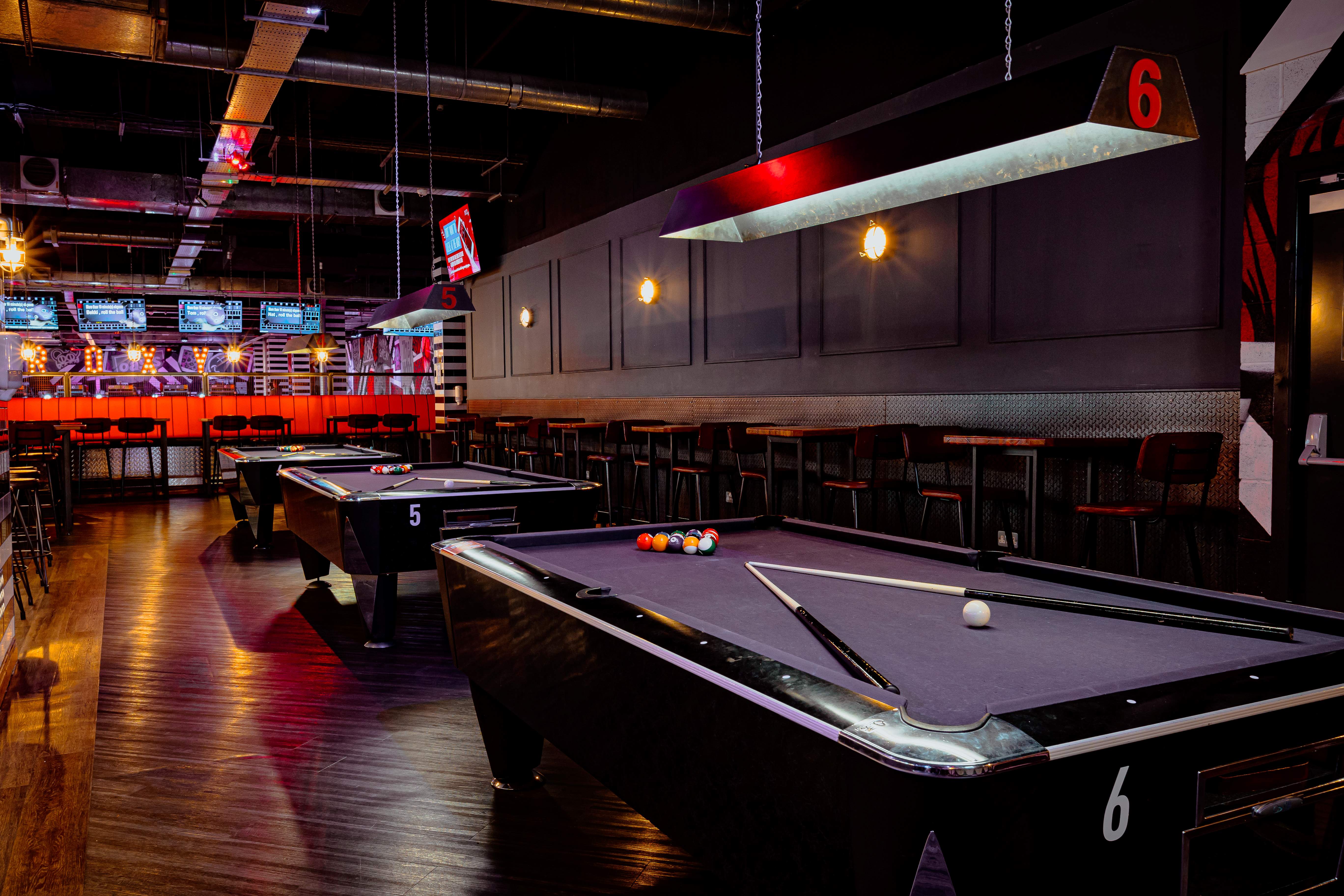 Roxy Ball Room Arndale Manchester: Billiards venue for corporate team building and networking.