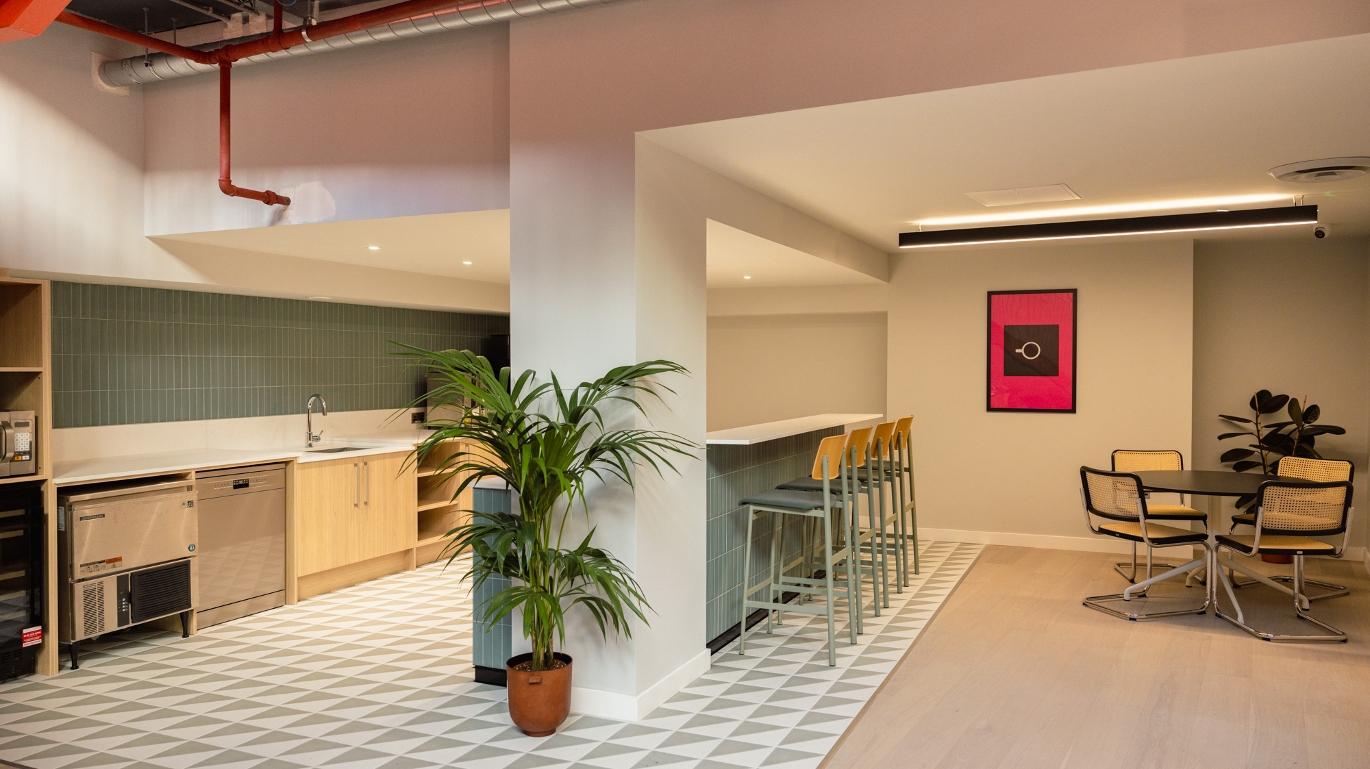 Meeting Room F - mmee1xh3onh.jpg