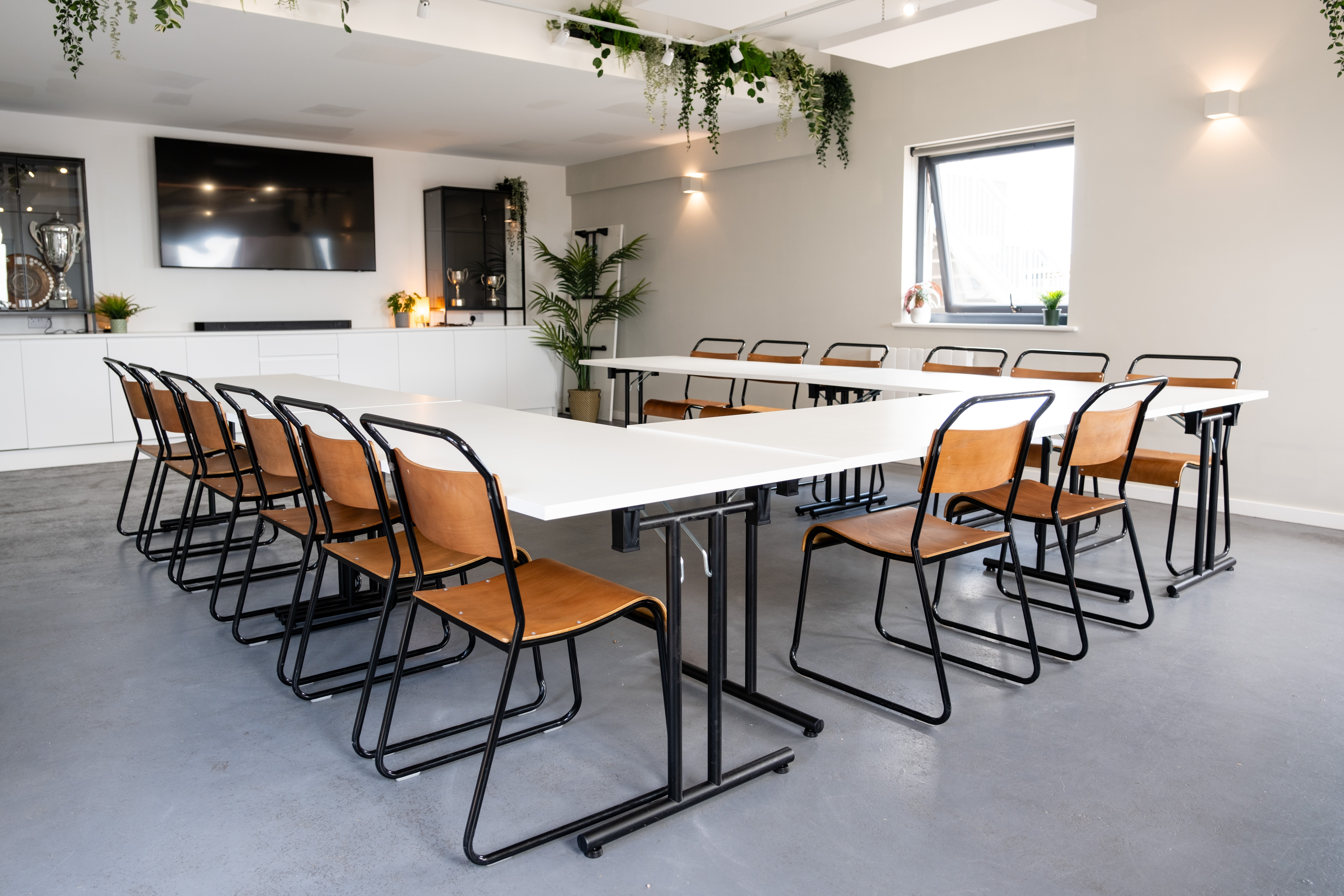 Sea Lanes Brighton - image 1