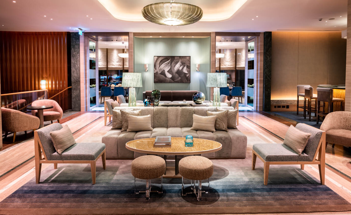 Pavyllon Private Dining room at Four Seasons London, ideal for networking events and meetings.