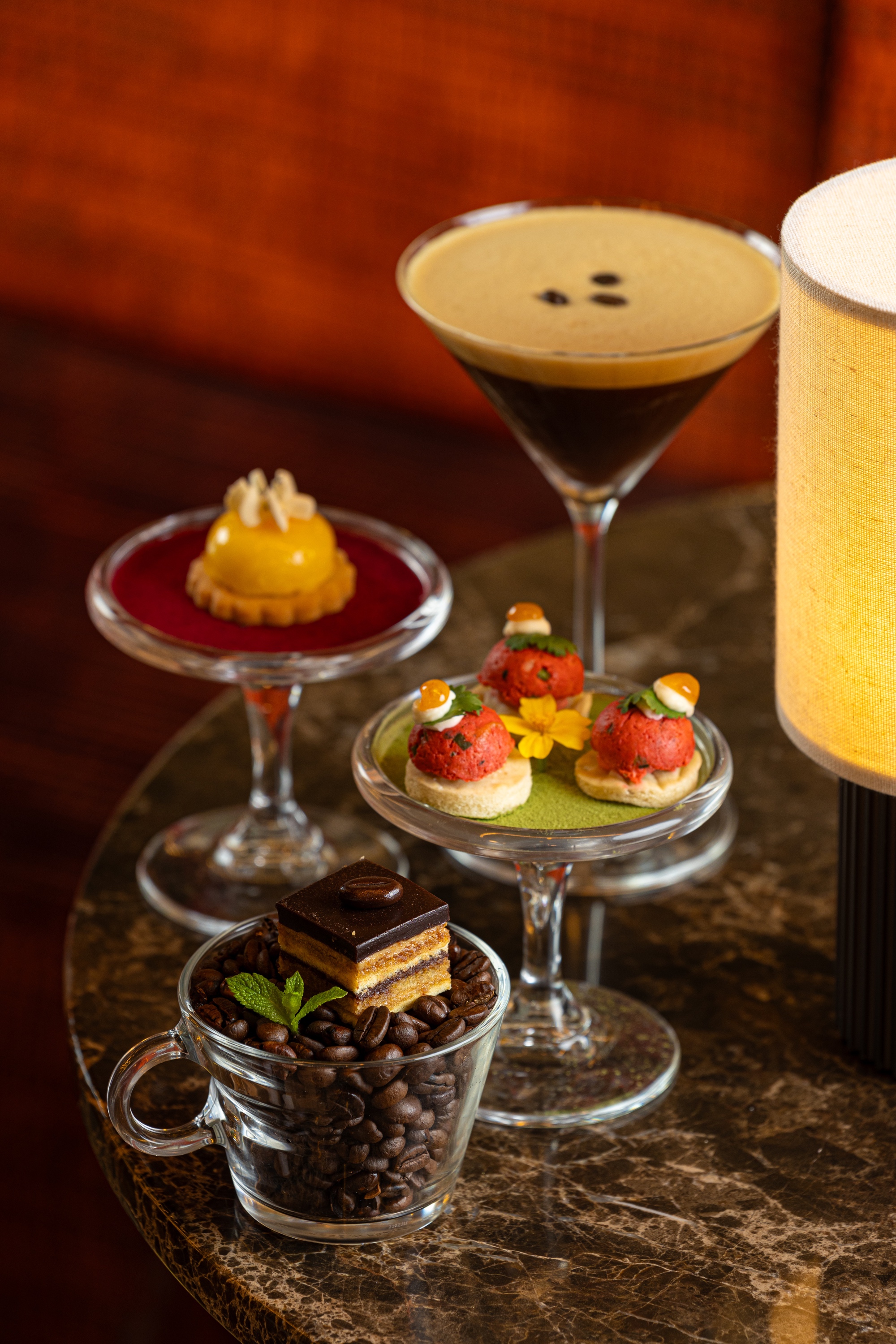 Barnaby's Lounge Bar - pichwt5q0jw.jpg