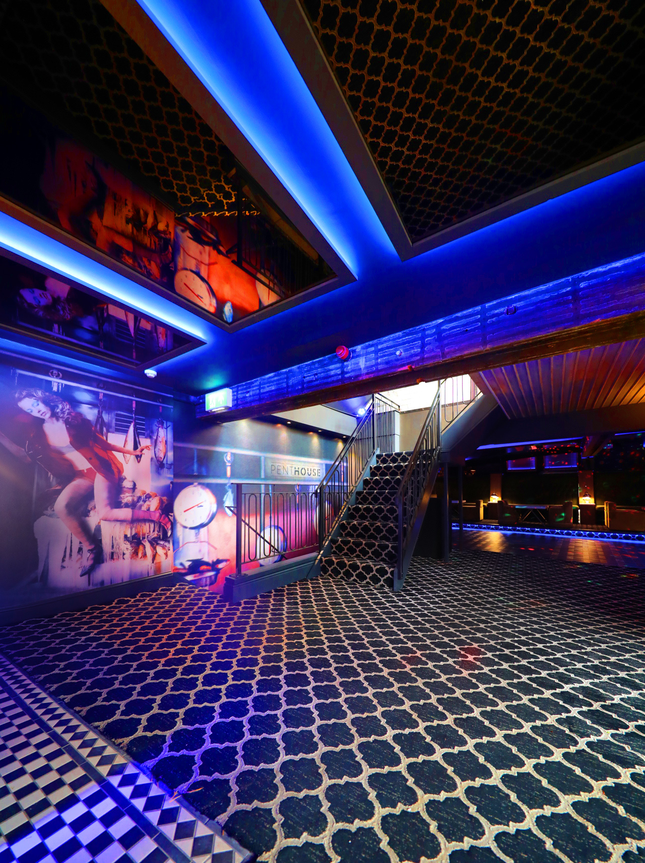 Penthouse - 45zrreu1m1e.jpg