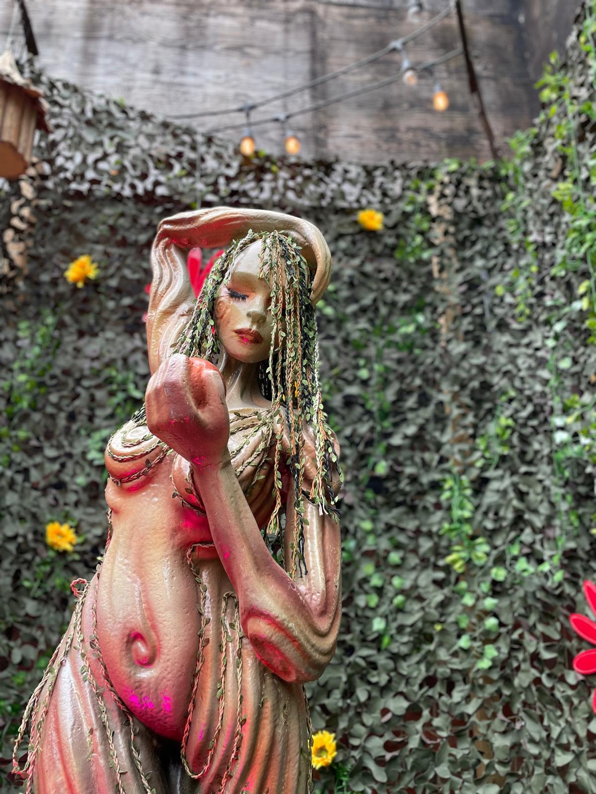 UnderTheArches - 4tfuj5ugrte.JPG