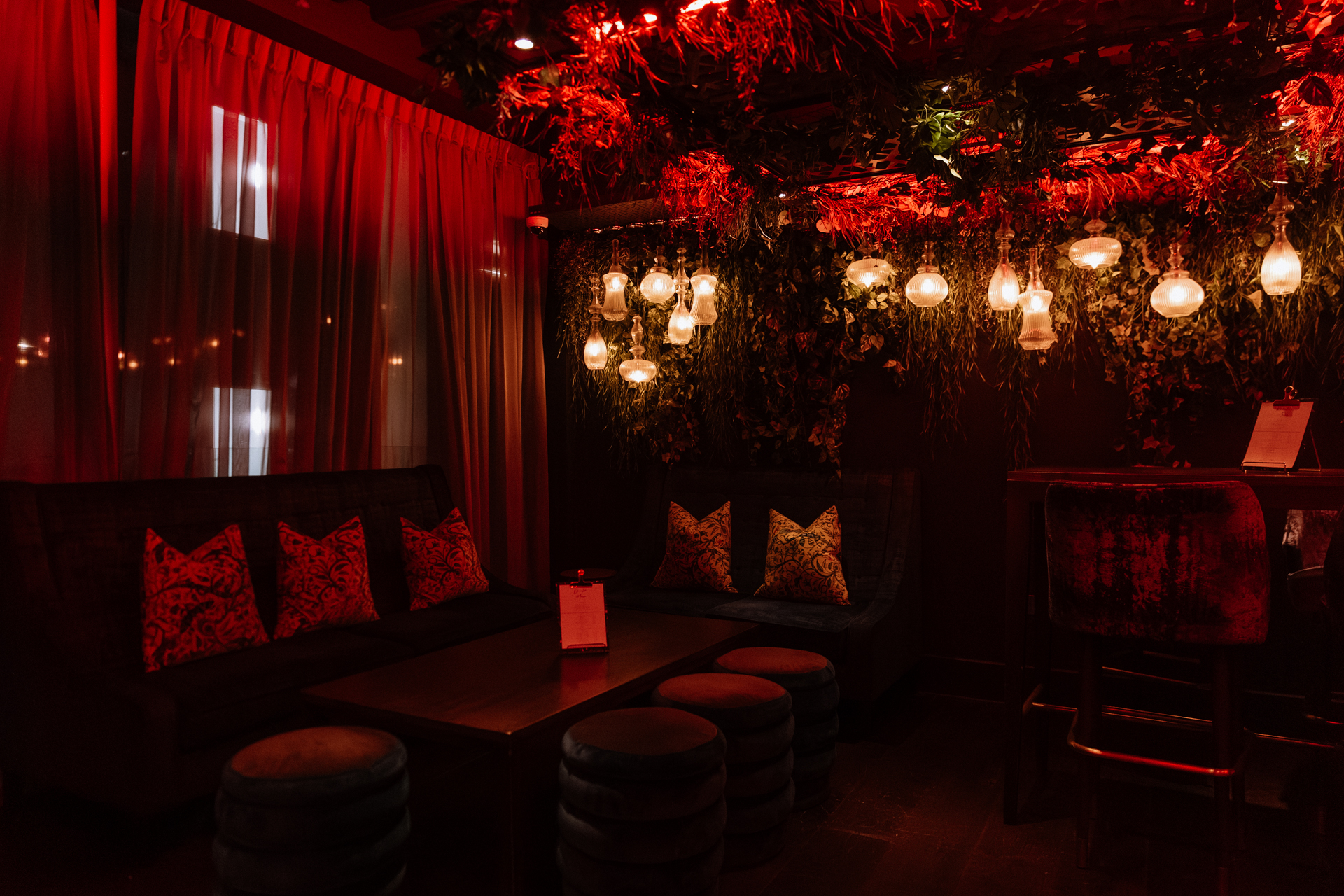 Bar - qid0flhjrxc.jpg