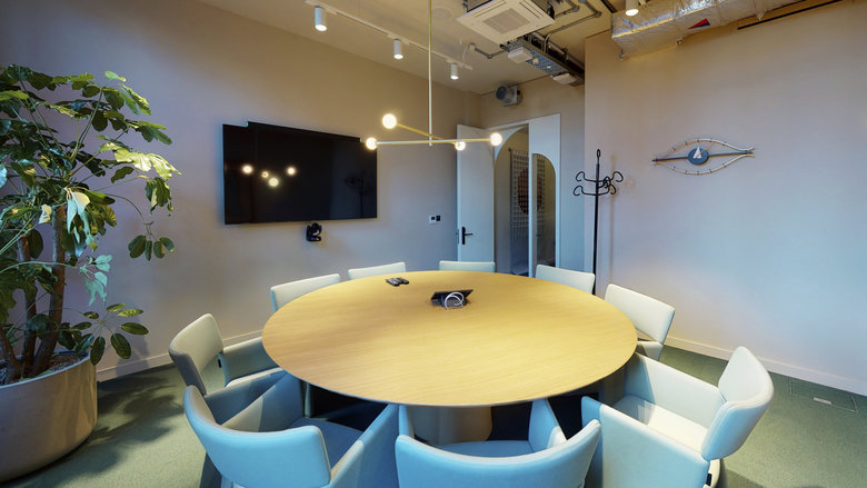 Hot desks & meeting rooms at FORA ...