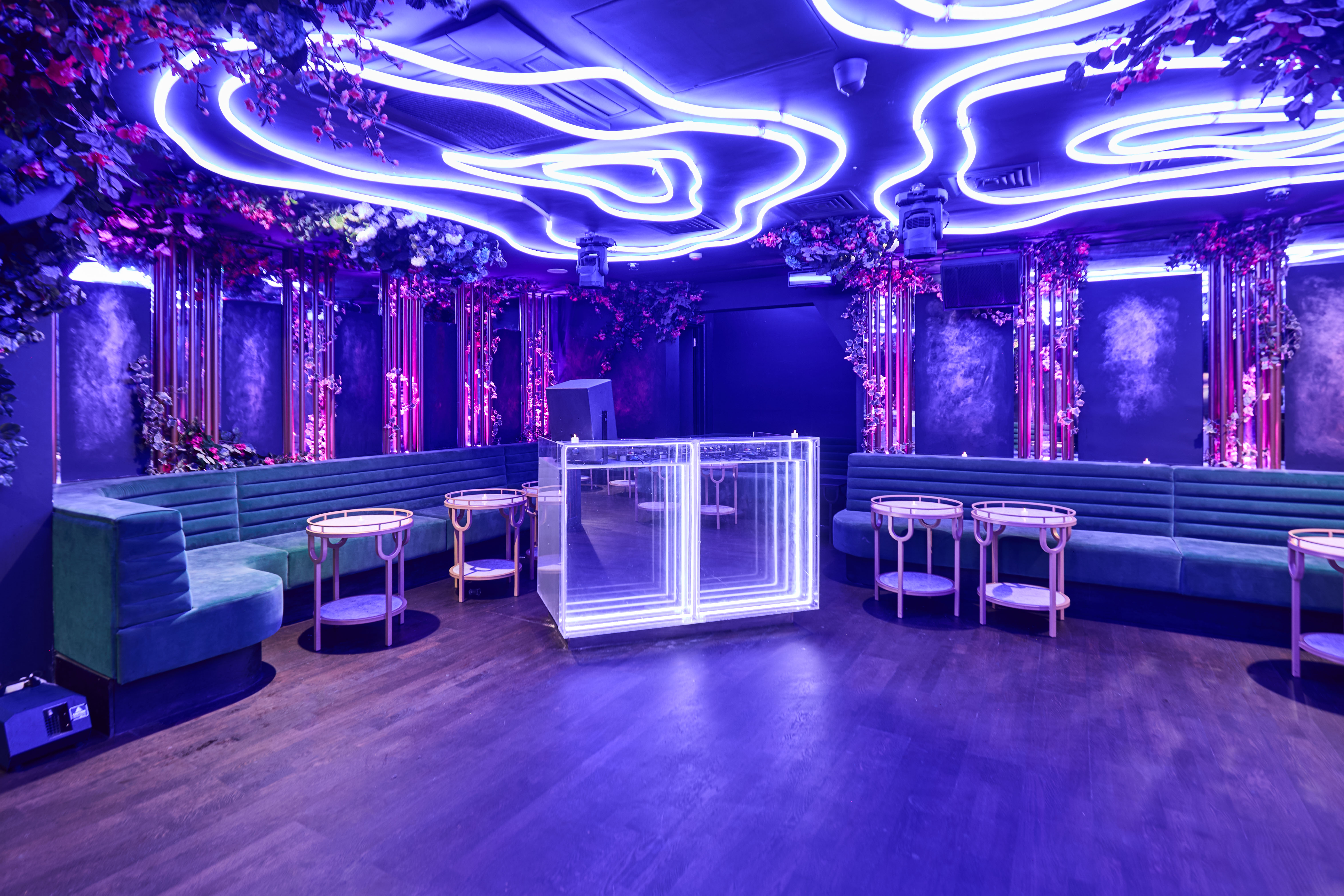 Helios - q1rksroxn10.jpg