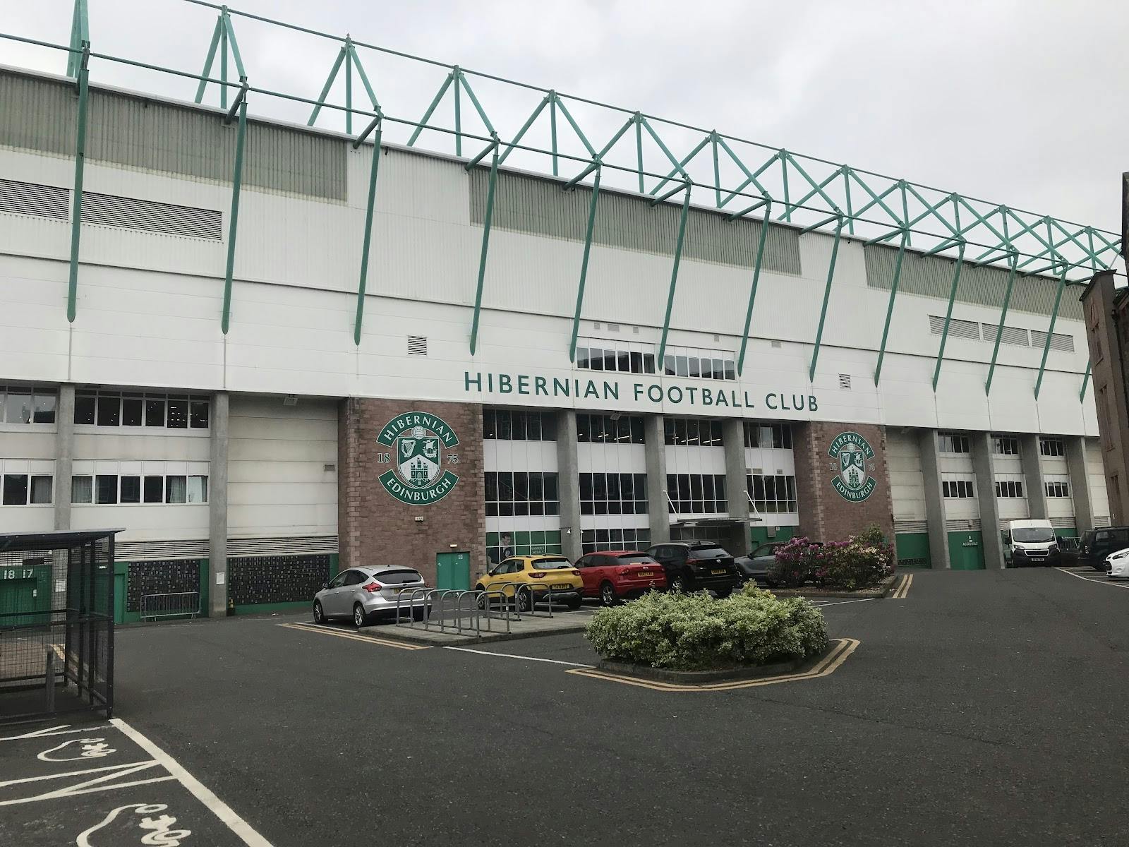 Easter Road Events - >Robert Davies</a>