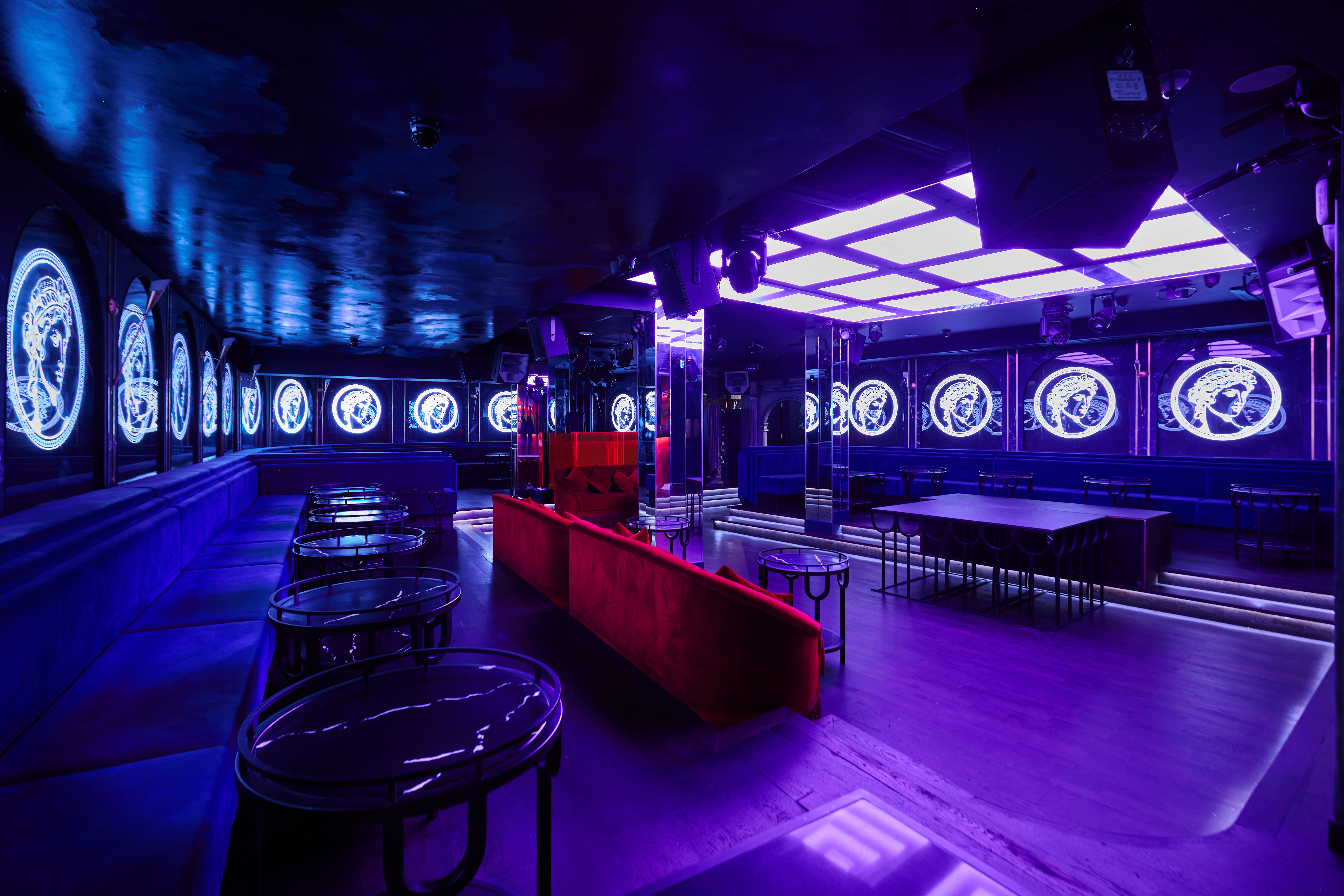 Selene - sgbih3vxm4b.jpg