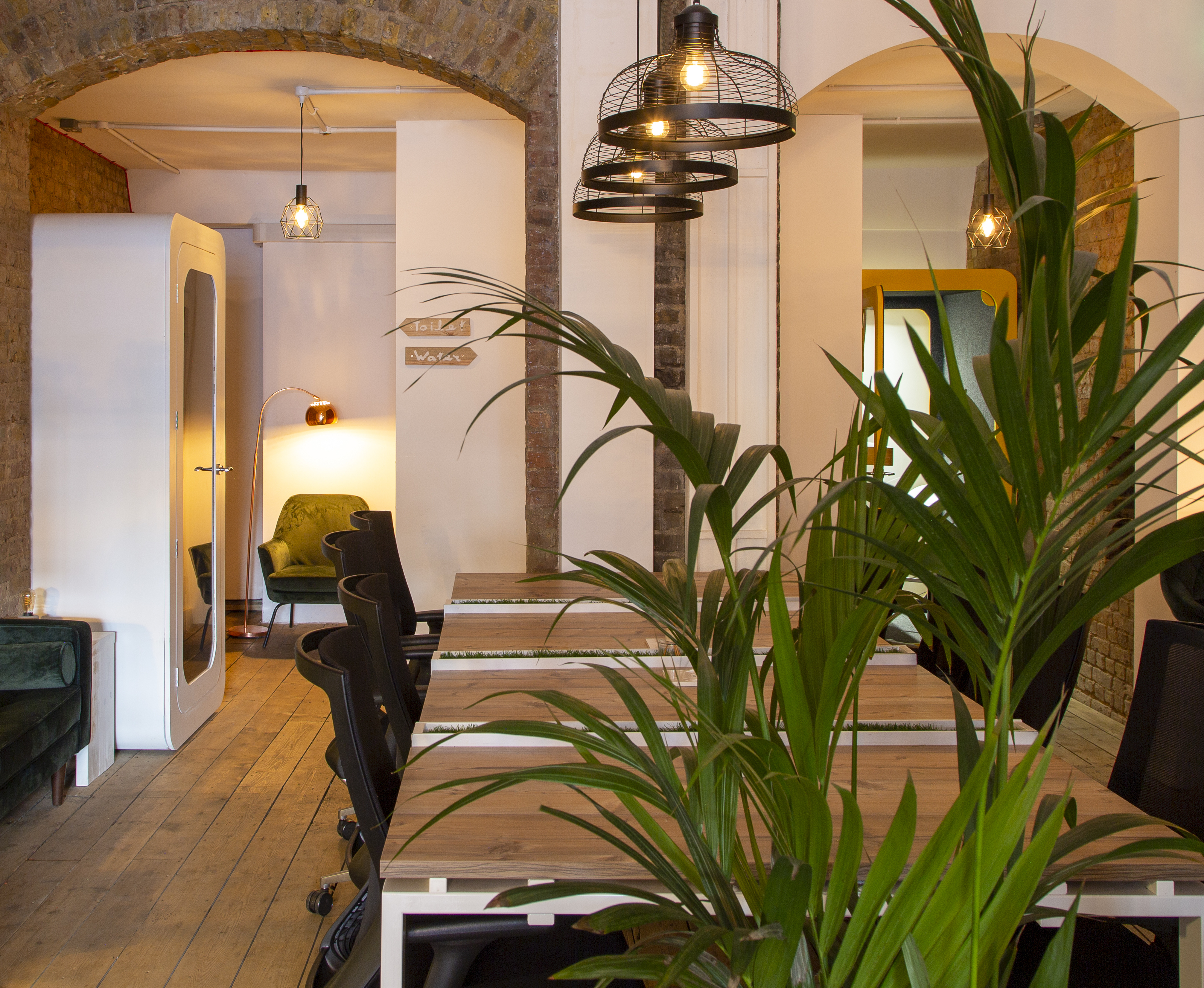 Coworking Space - 4tte0qxfp5b.jpg