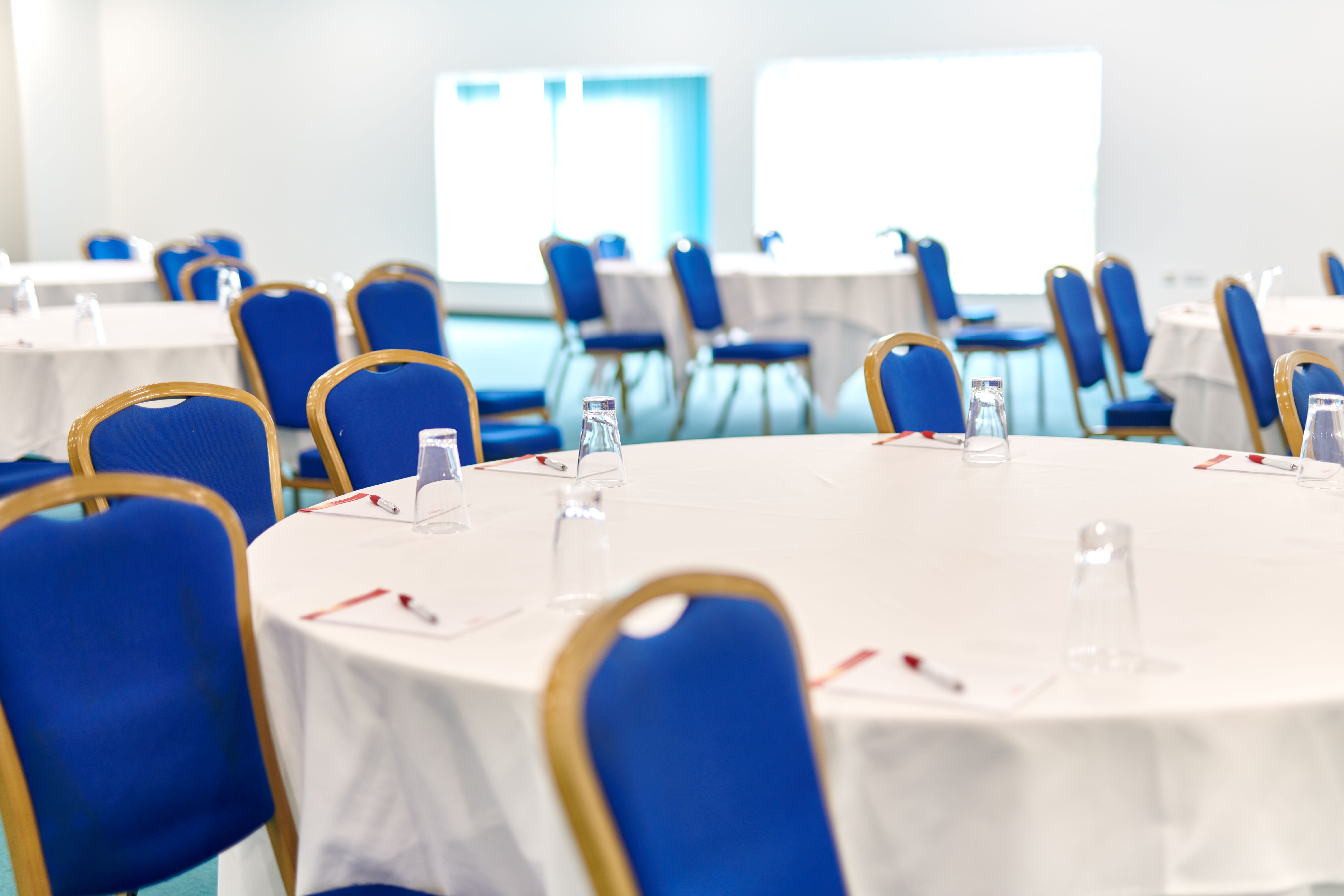 Conference Centre - lc5j25s1mub.jpg