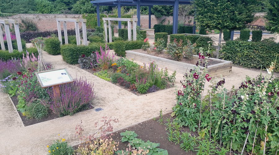 KIRKLEATHAM WALLED GARDEN AND ...