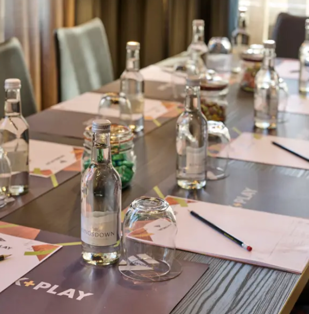 Meeting rooms - mpwutmmzf45.png