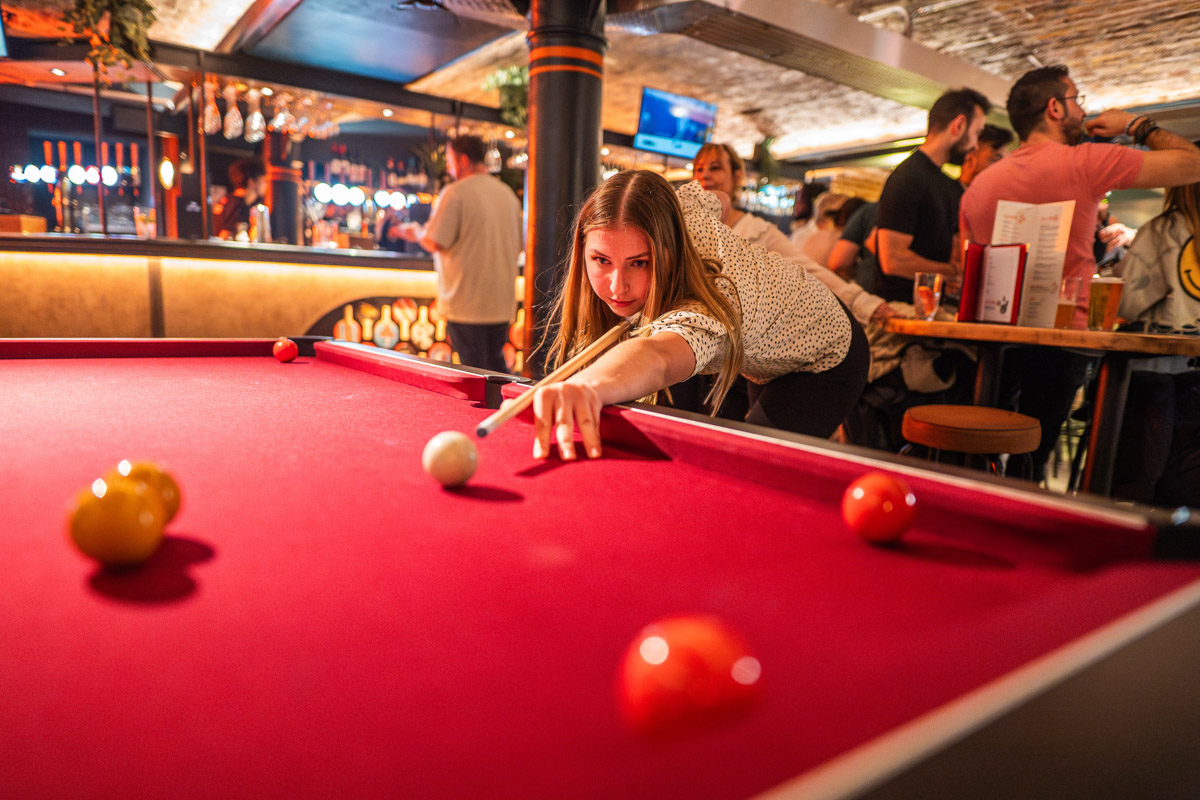 Bat & Ball Covent Garden - image 5
