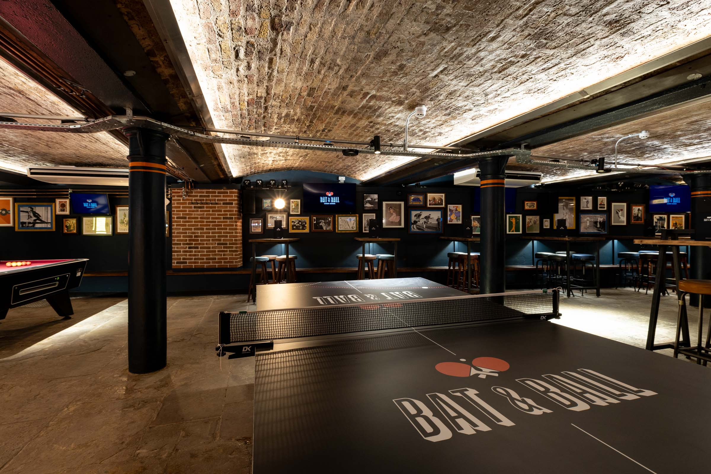 Bat & Ball Covent Garden - image 10