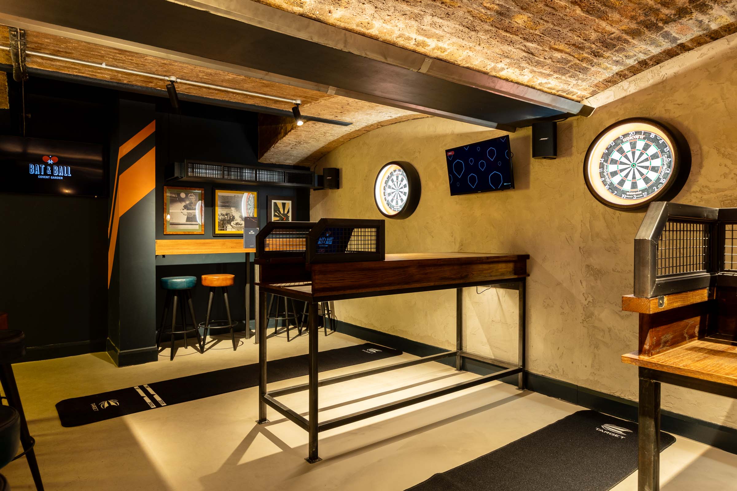 Bat & Ball Covent Garden - image 6